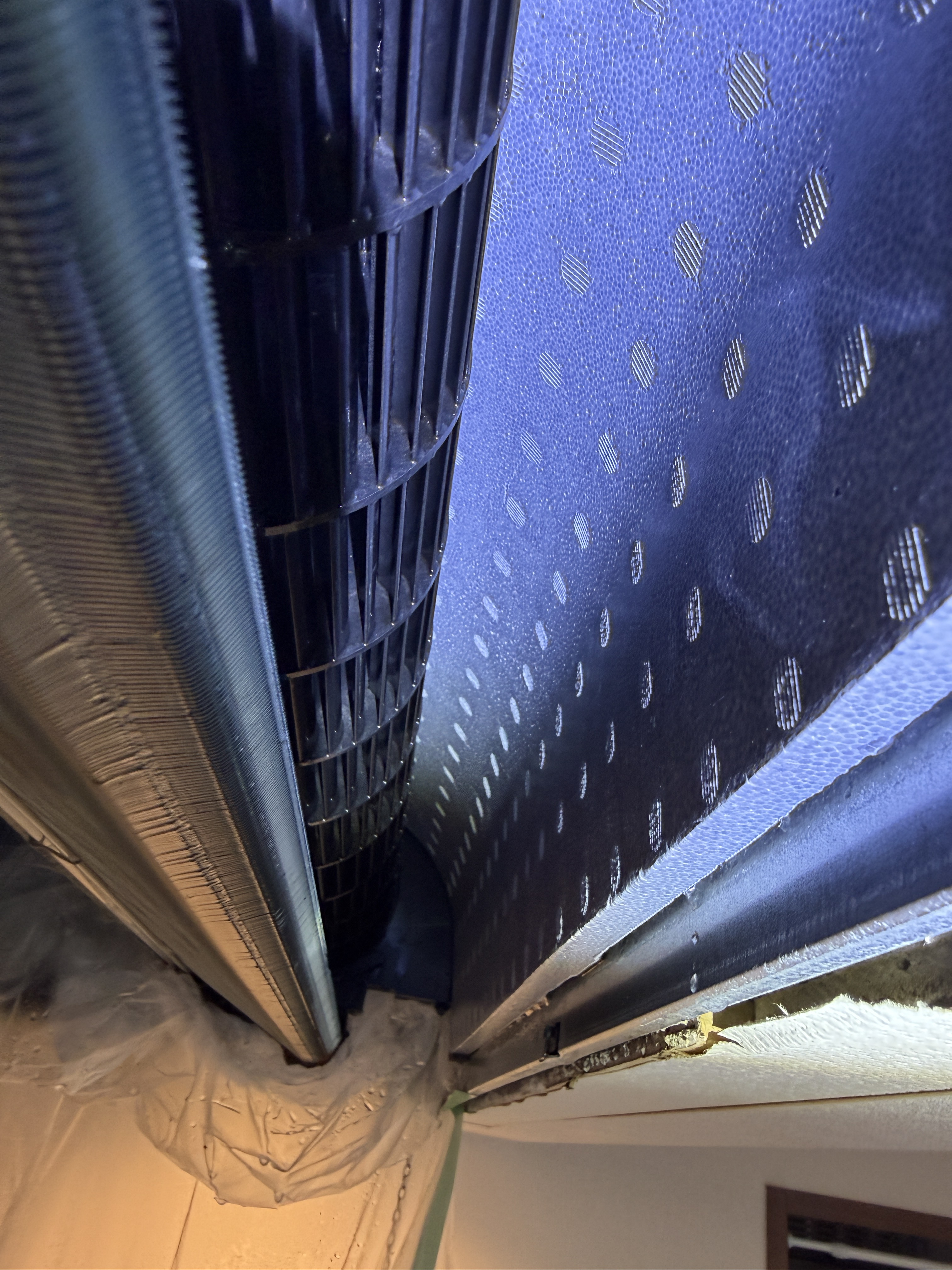 東京都千代田区の壁掛けエアコンの作業後2