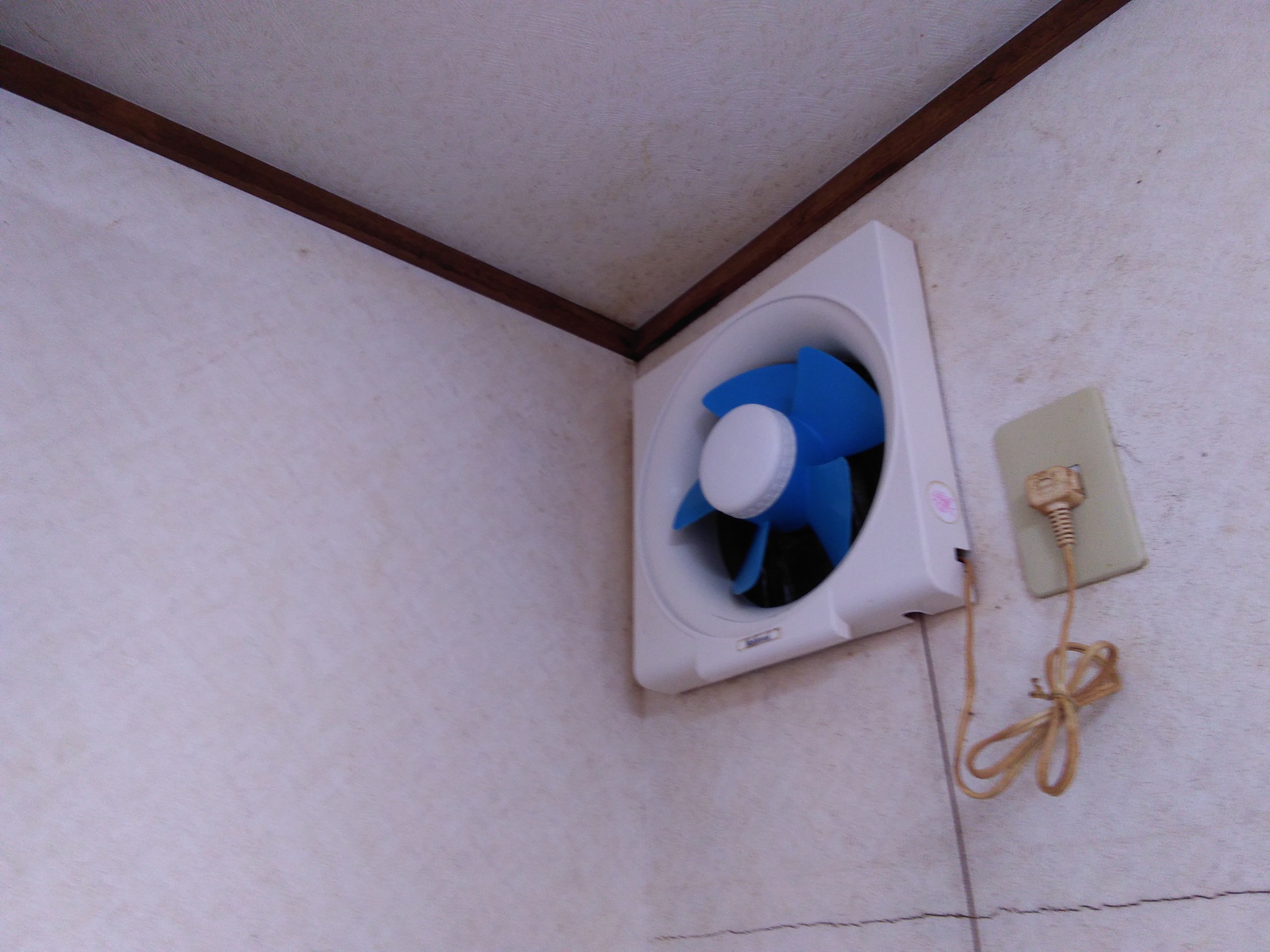 福島県いわき市のレンジフードクリーニングの作業後1