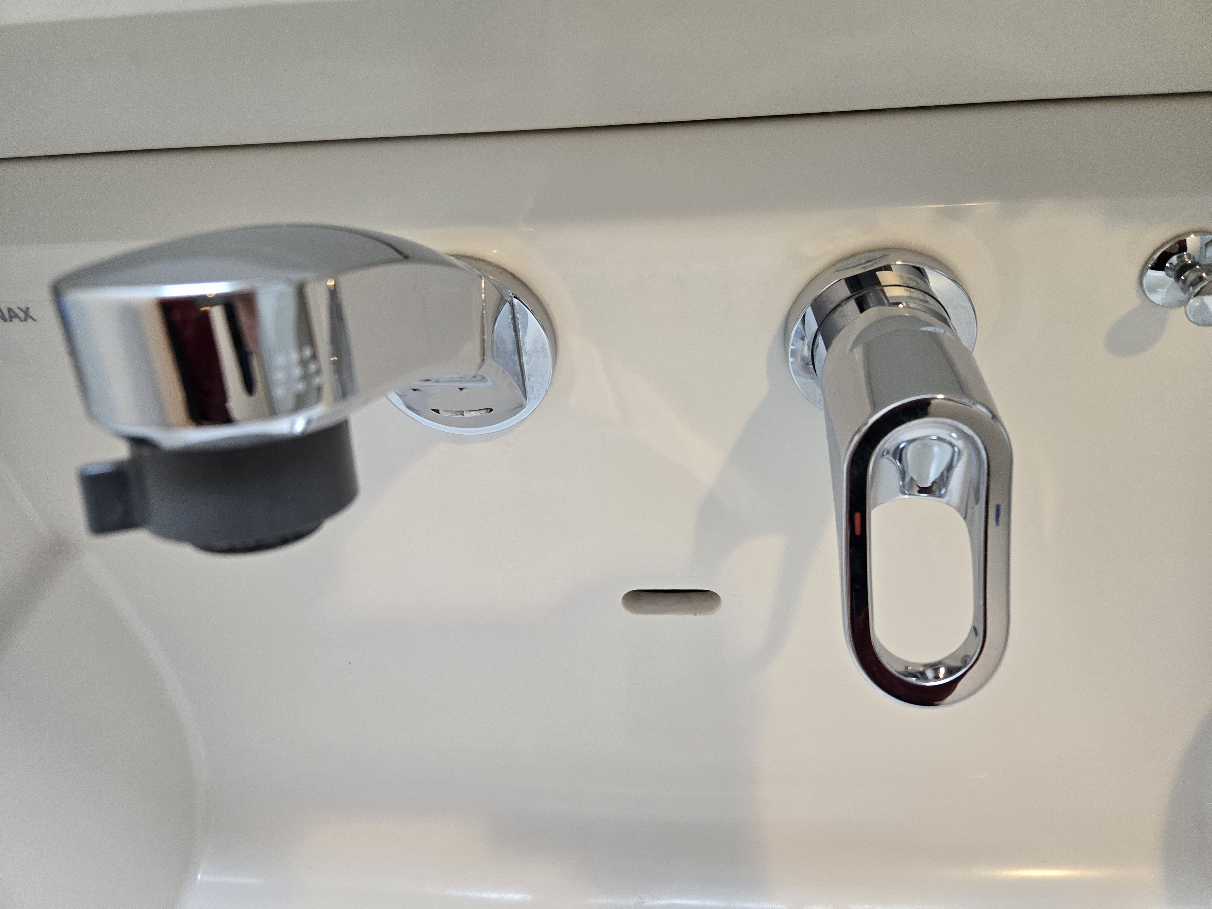 東京都中野区の浴室・お風呂クリーニングの作業後2