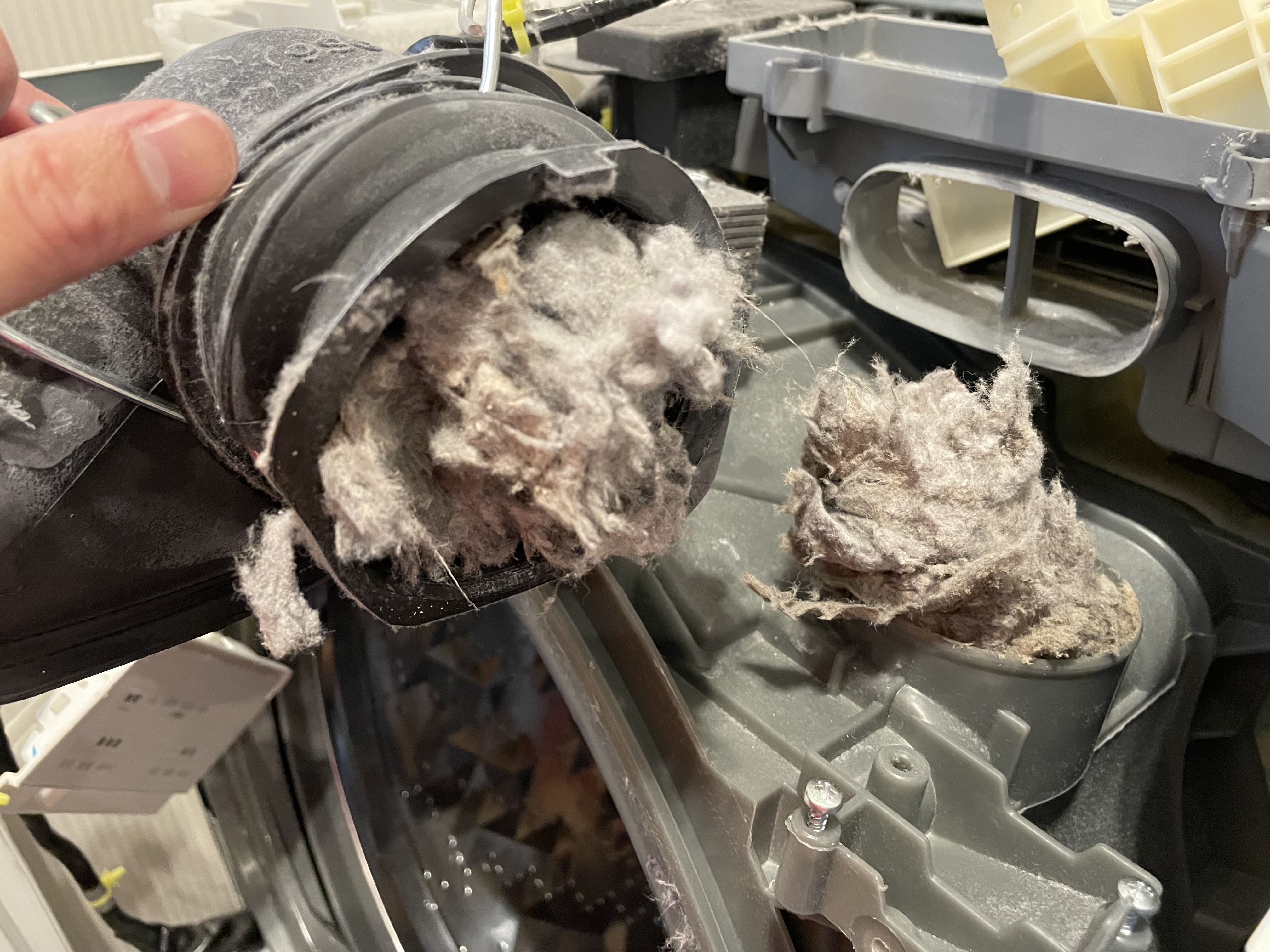 愛知県長久手市の洗濯機分解クリーニングの作業前1