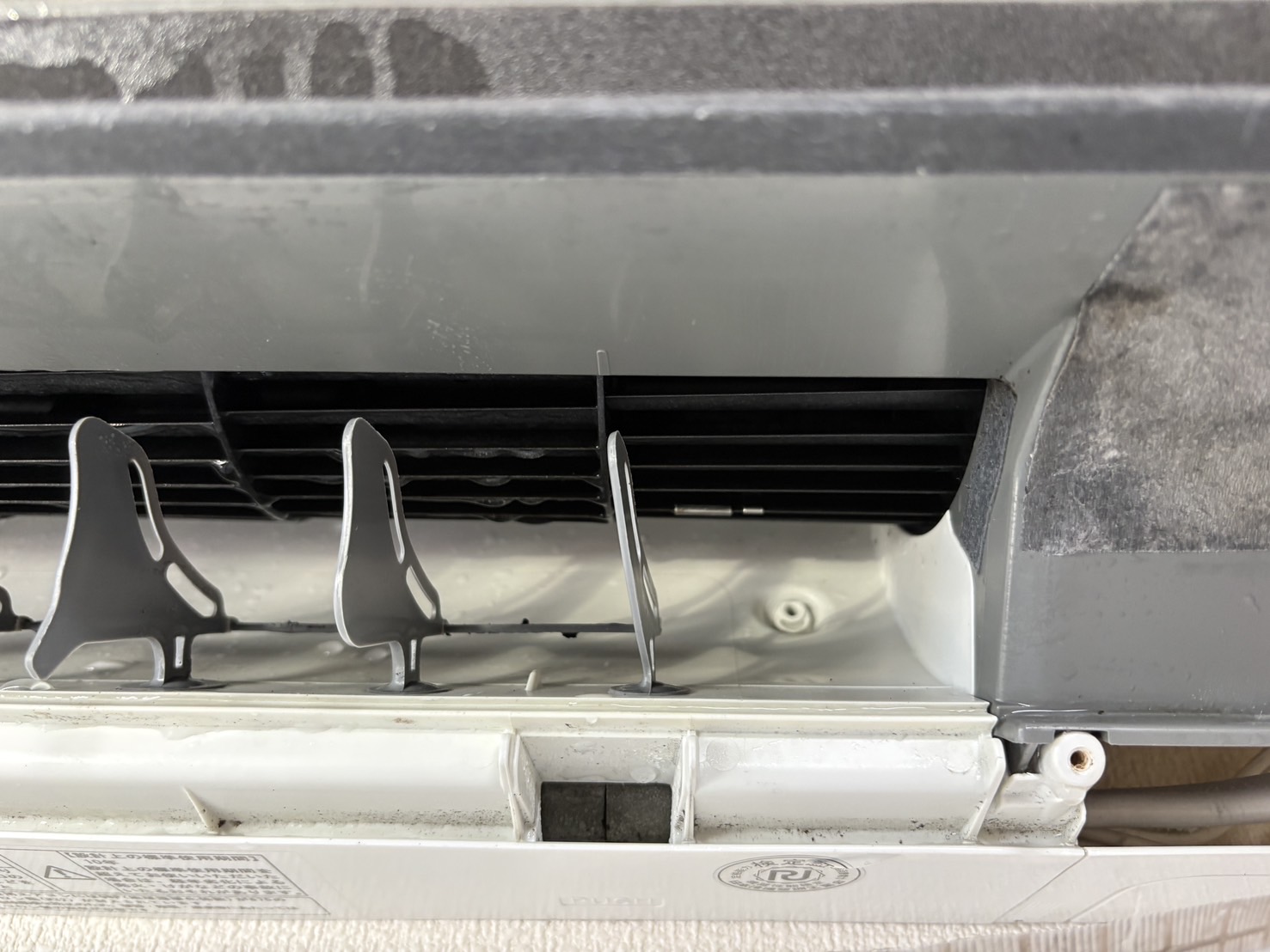 千葉県千葉市花見川区検見川町の壁掛けエアコンの作業後1