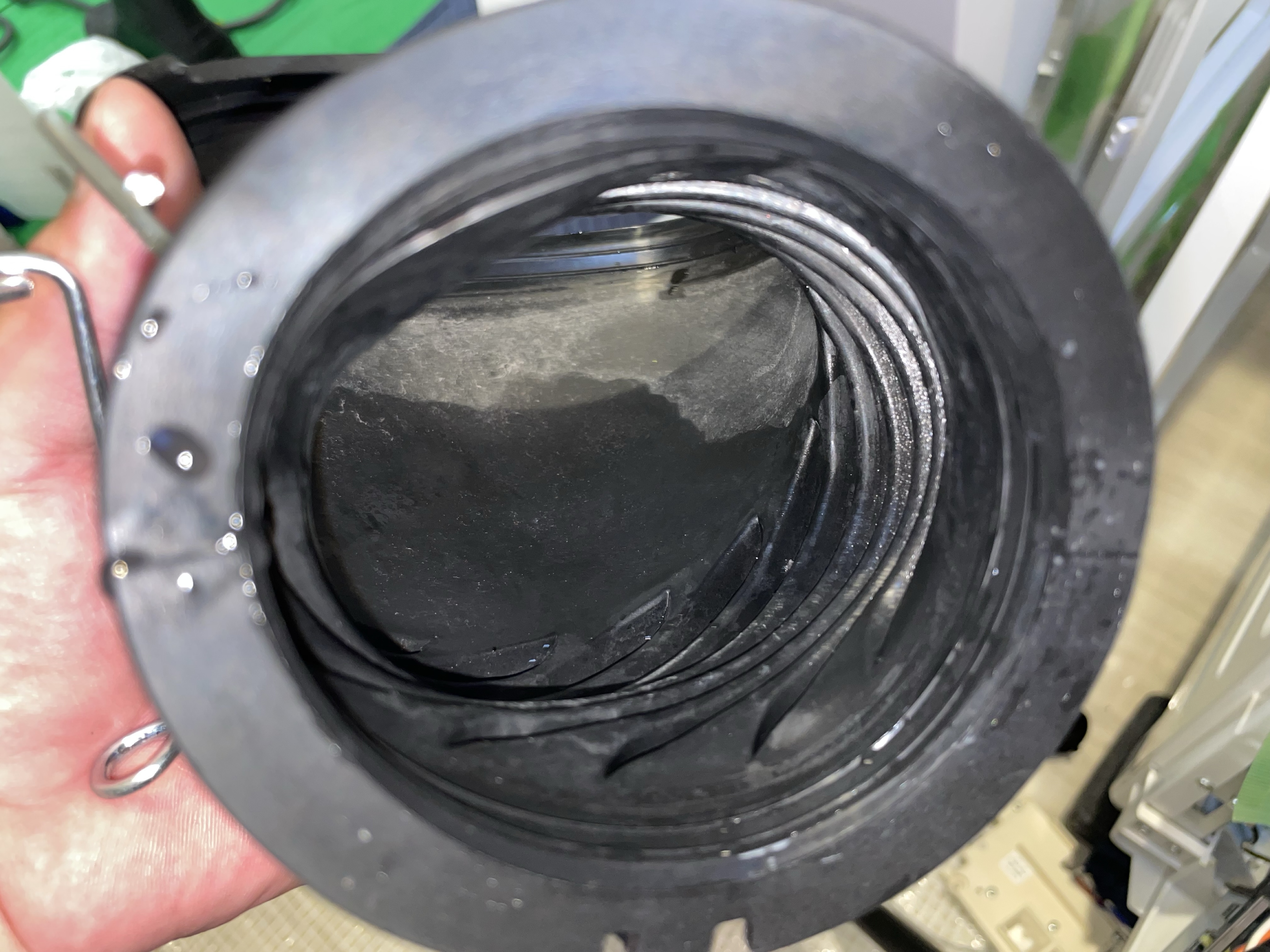 愛知県名古屋市名東区の洗濯機分解クリーニングの作業後3