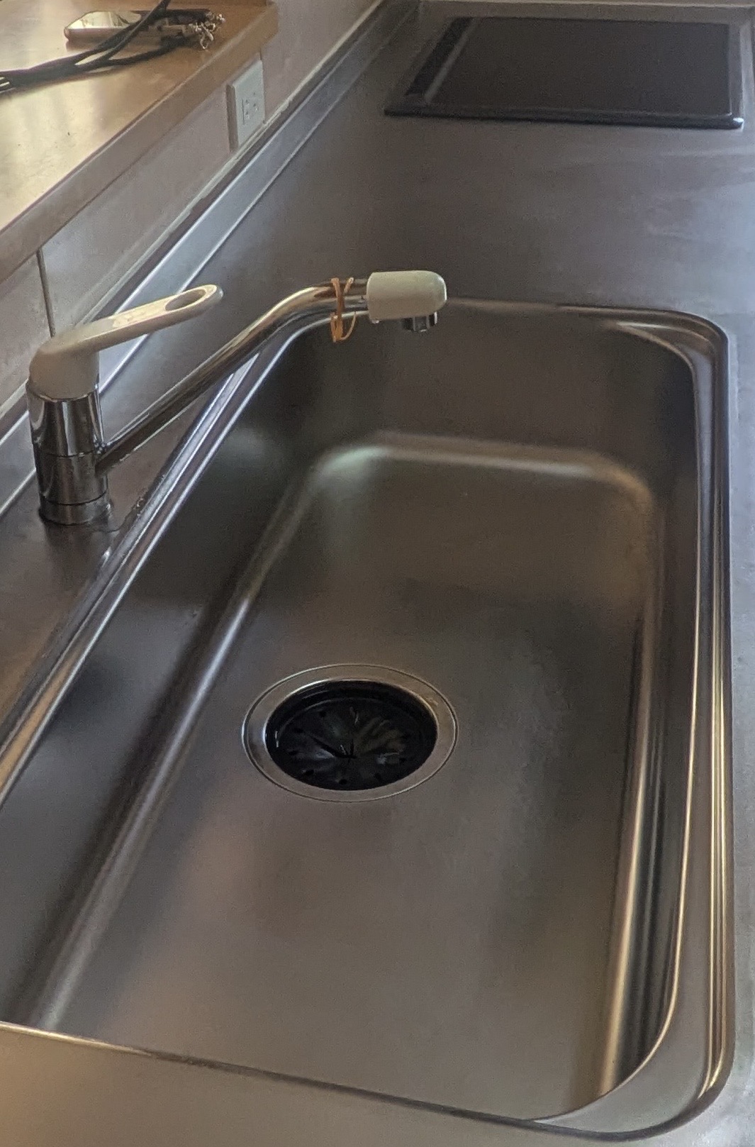 岡山県倉敷市のキッチンクリーニングの作業後1