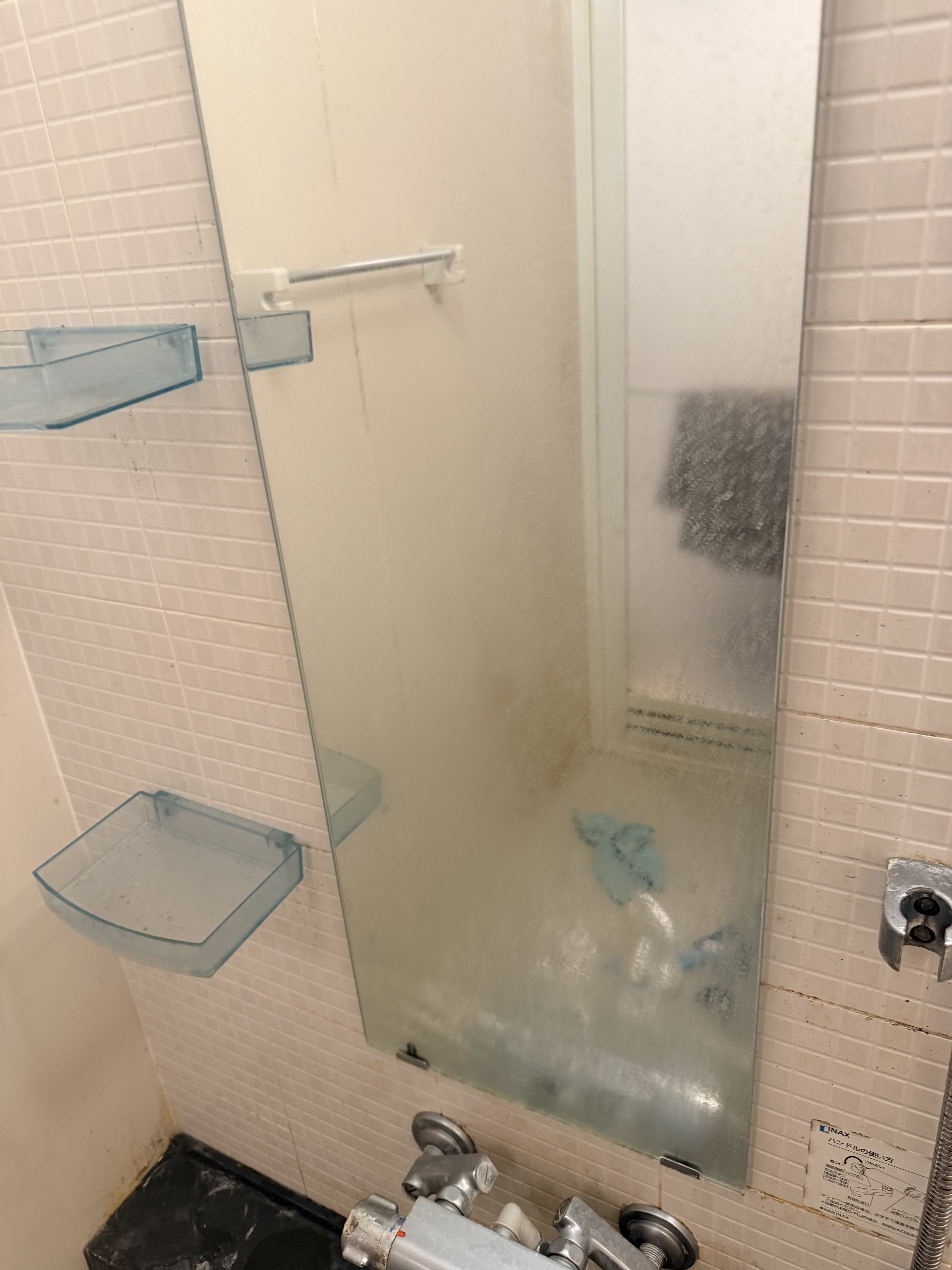 千葉県千葉市稲毛区稲毛の浴室・お風呂クリーニングの作業前2