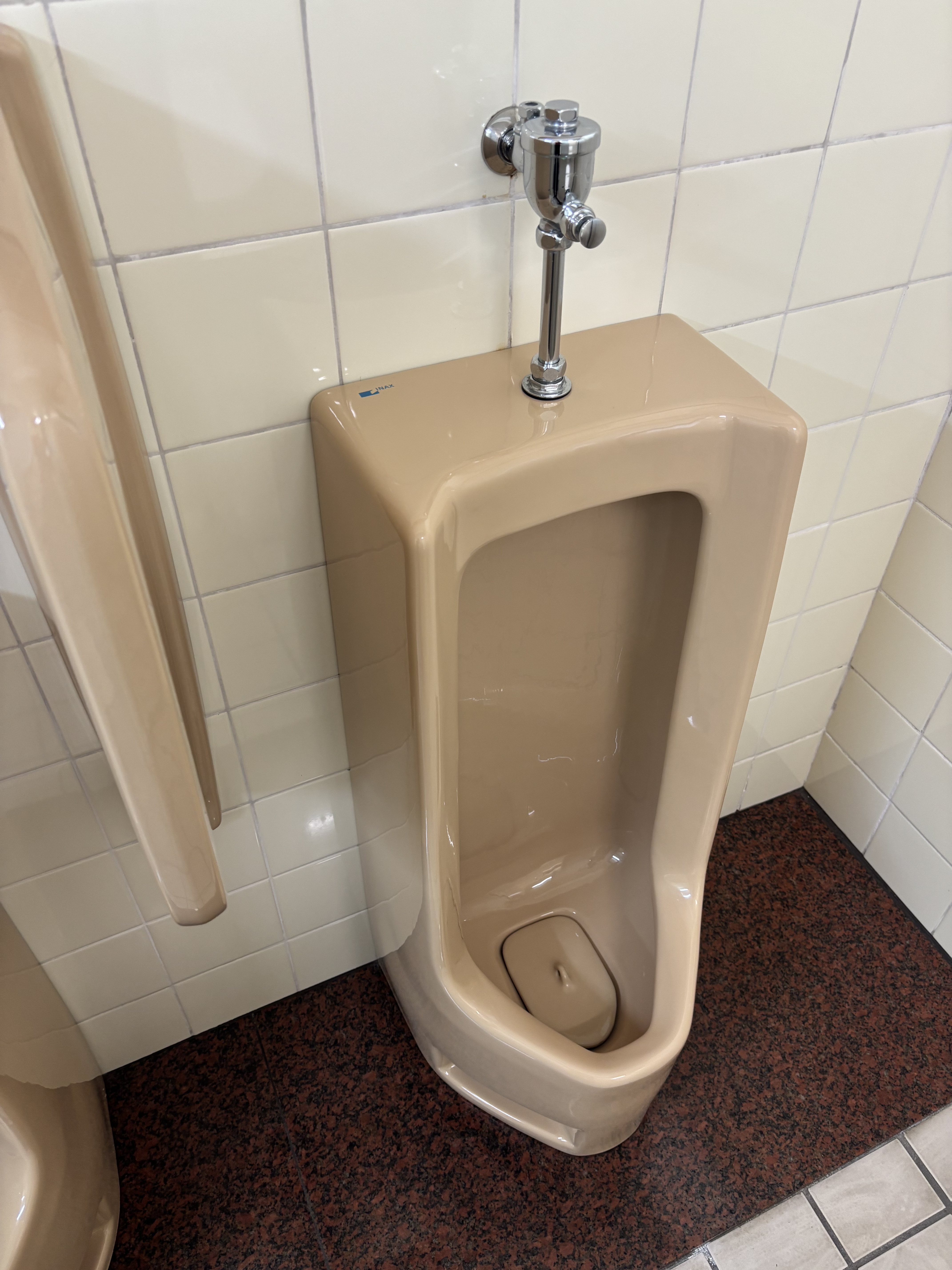 神奈川県藤沢市のオフィス清掃の作業後1