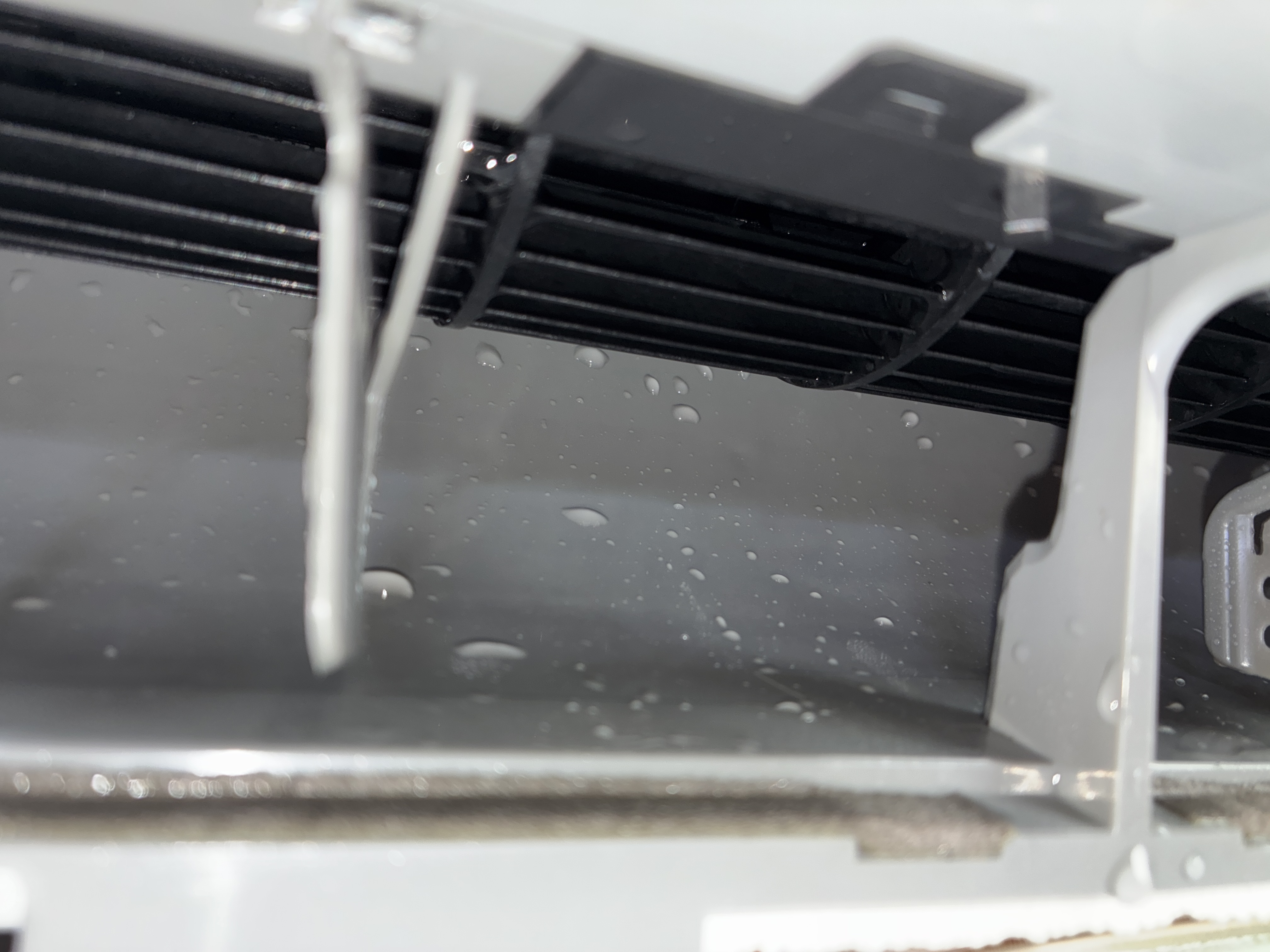 愛知県春日井市の壁掛けエアコンの作業後1