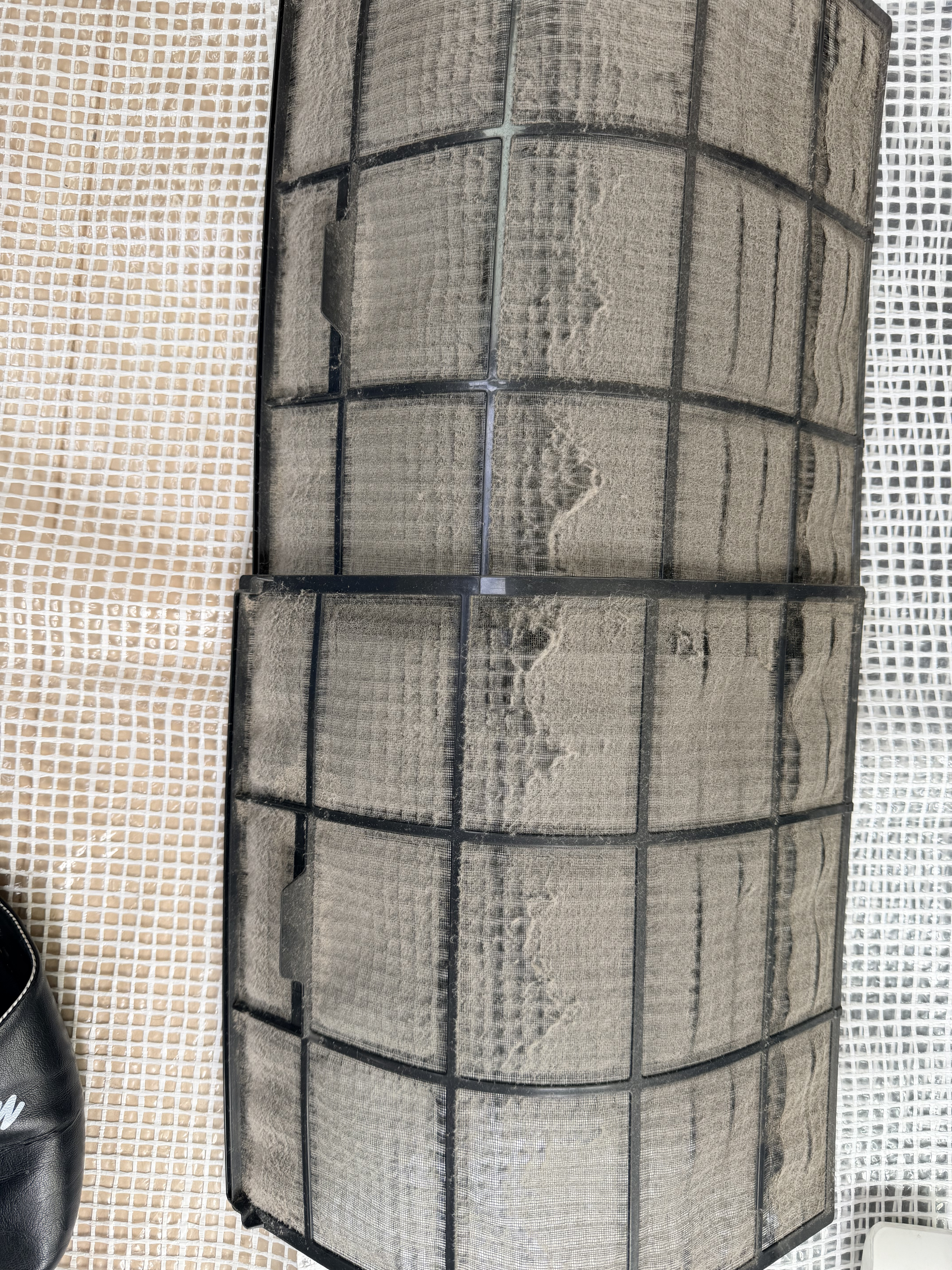 千葉県船橋市三山の壁掛けエアコンの作業前2