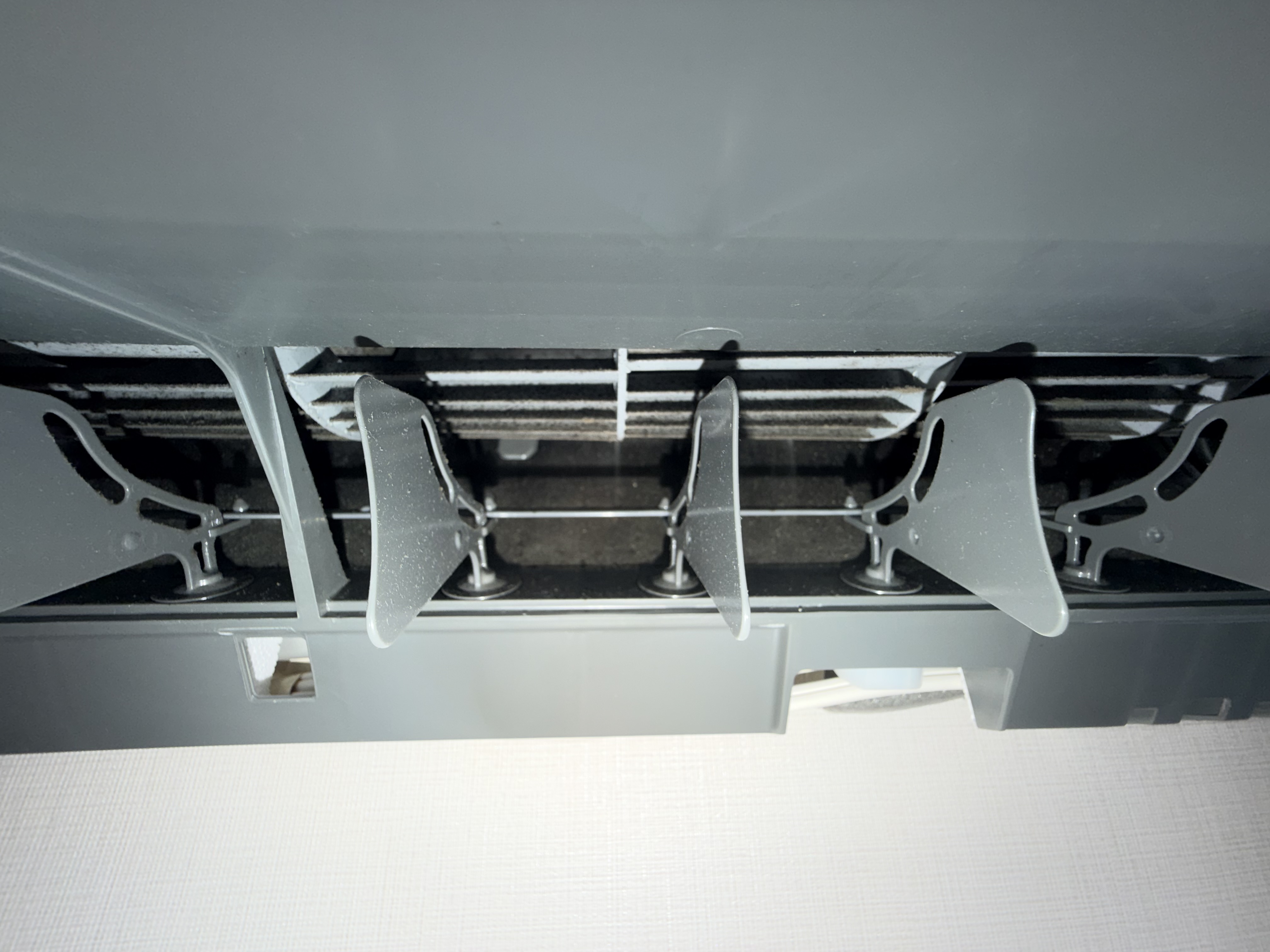 千葉県柏市千代田のお掃除機能付きエアコンの作業前1