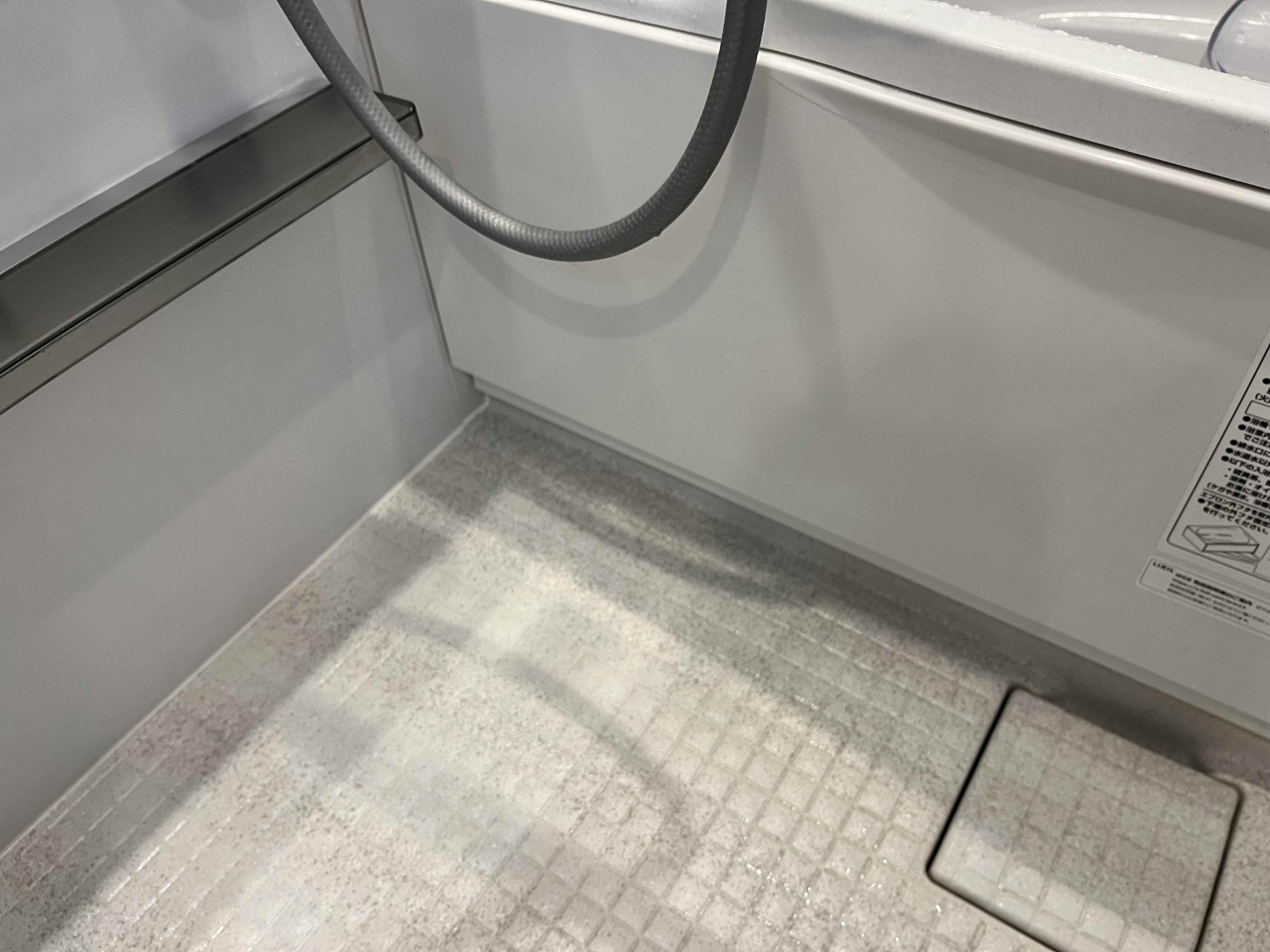 青森県弘前市の浴室・お風呂クリーニングの作業後1