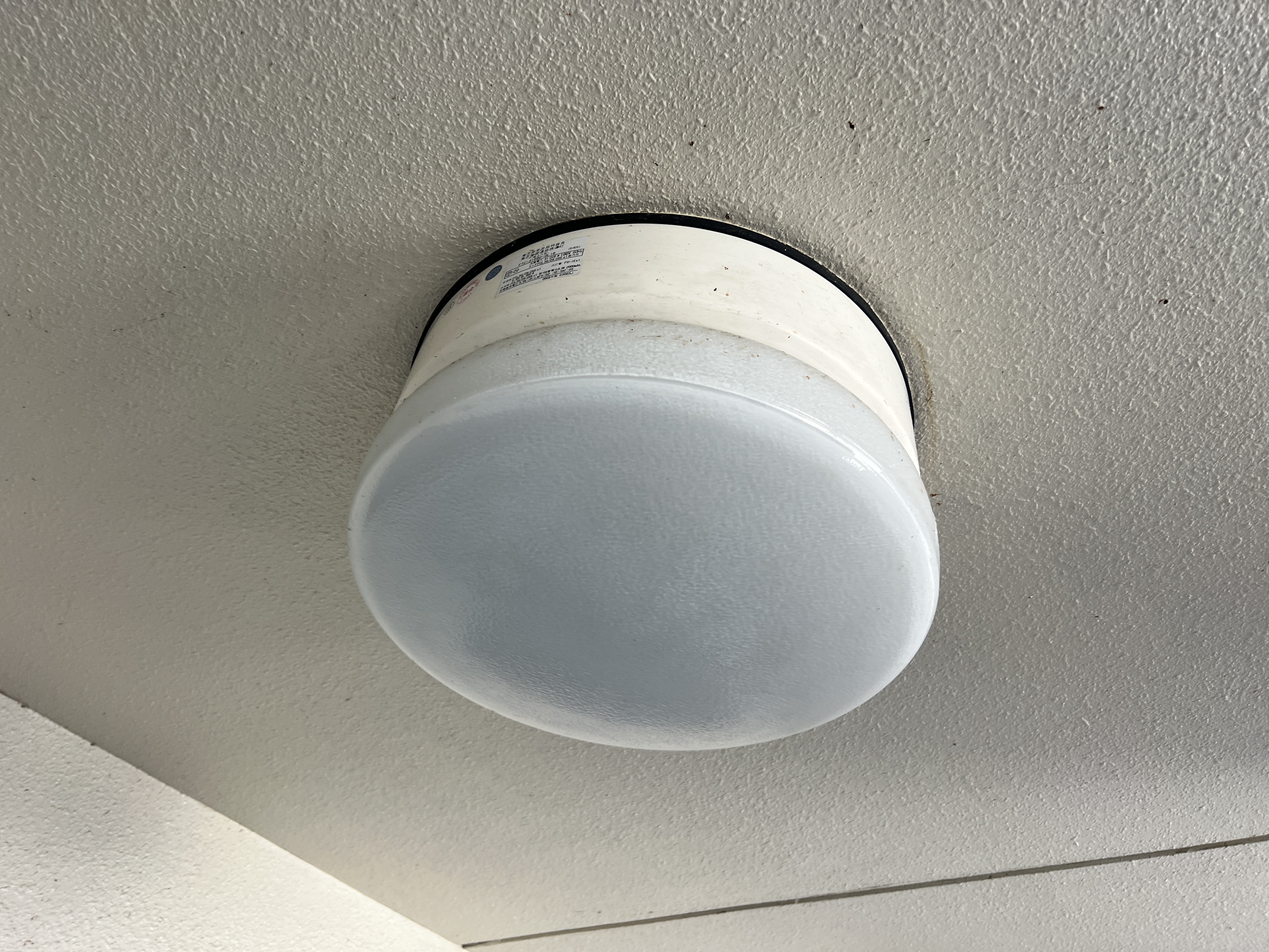 静岡県掛川市のビル・マンション共用部清掃の作業前3