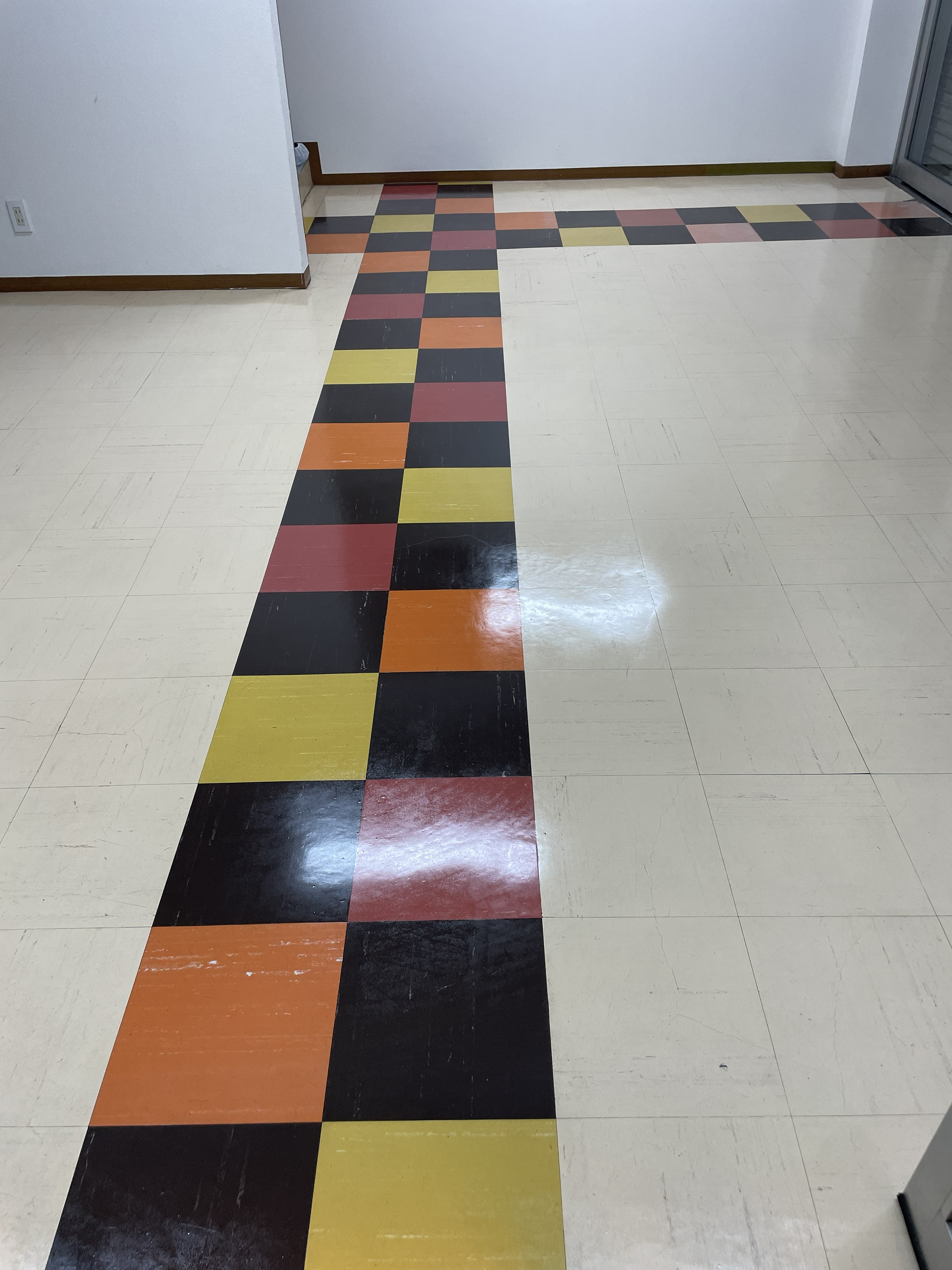 神奈川県横浜市青葉区青葉台の店舗清掃の作業後1