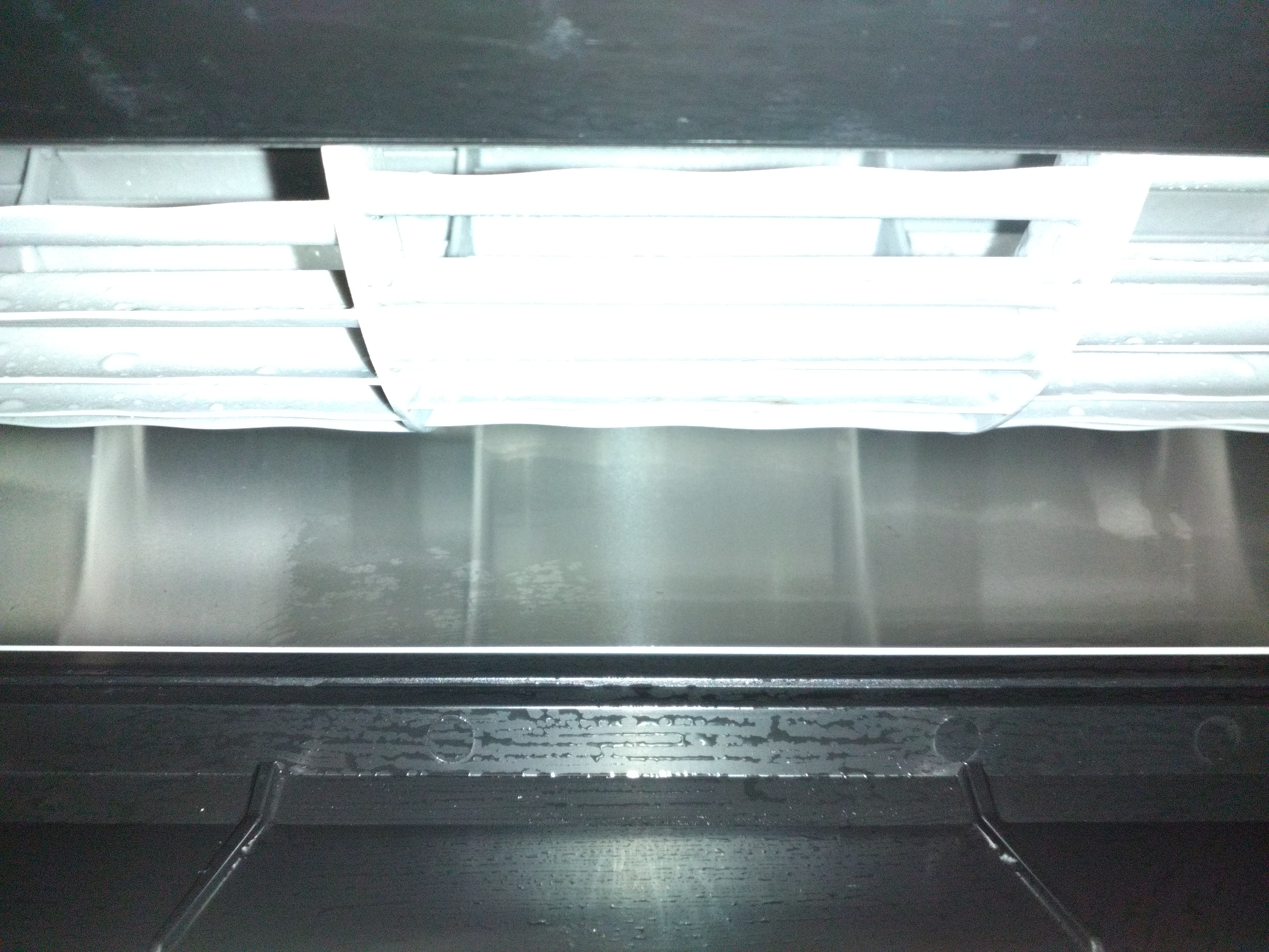 青森県八戸市のお掃除機能付きエアコンの作業後1