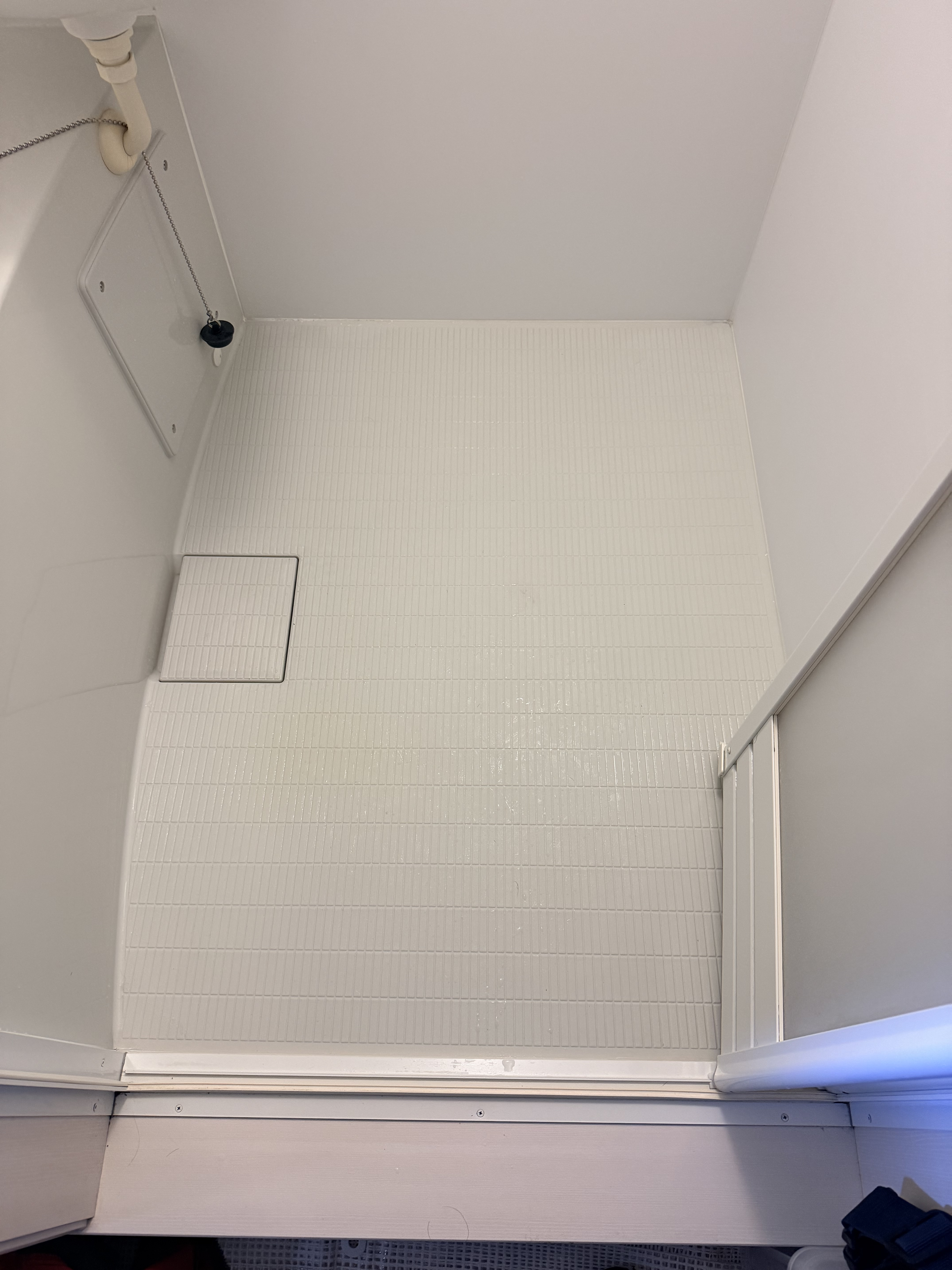 千葉県船橋市柴山の浴室・お風呂クリーニングの作業後1