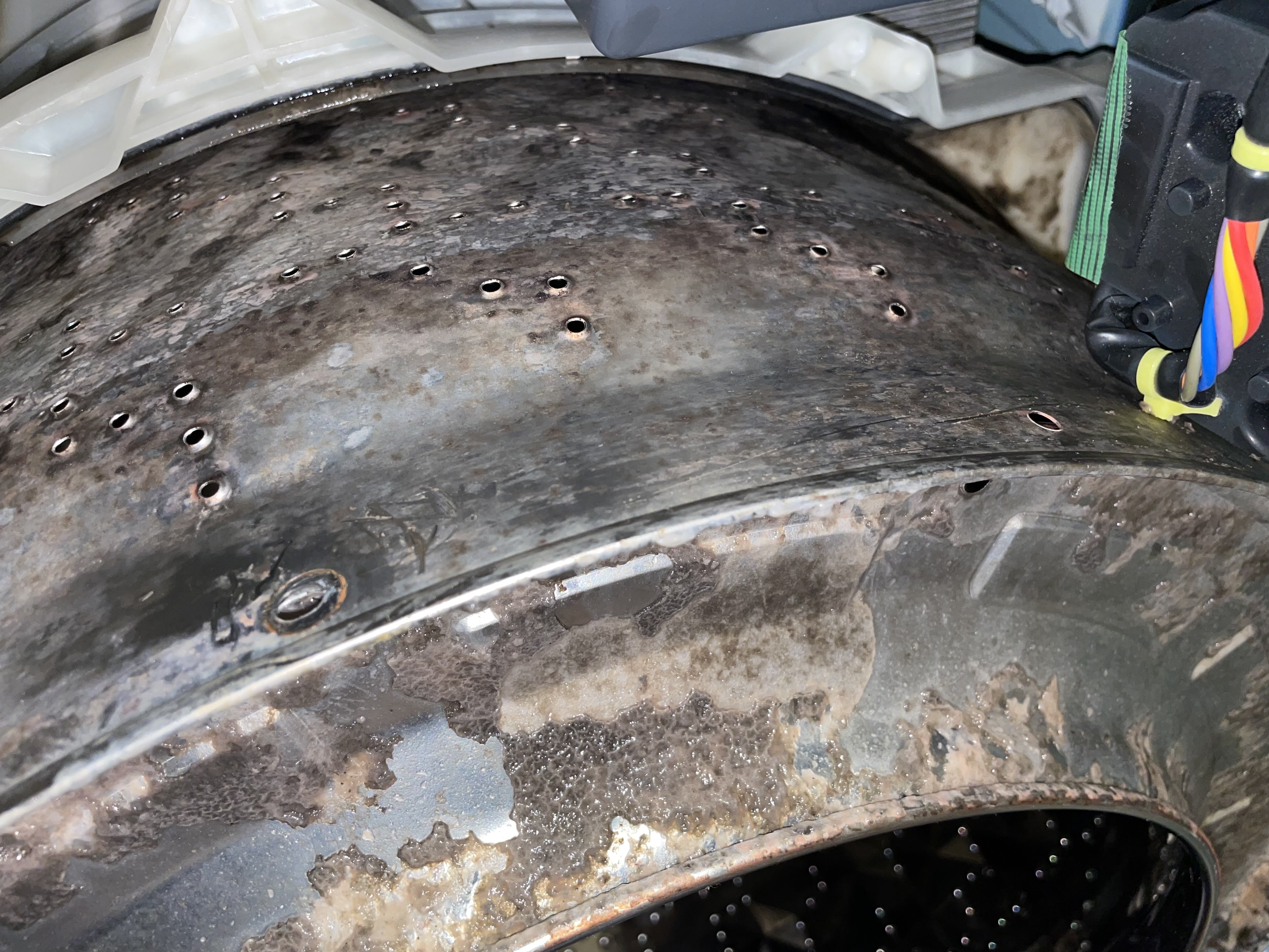 愛知県名古屋市千種区松軒の洗濯機分解クリーニングの作業前1