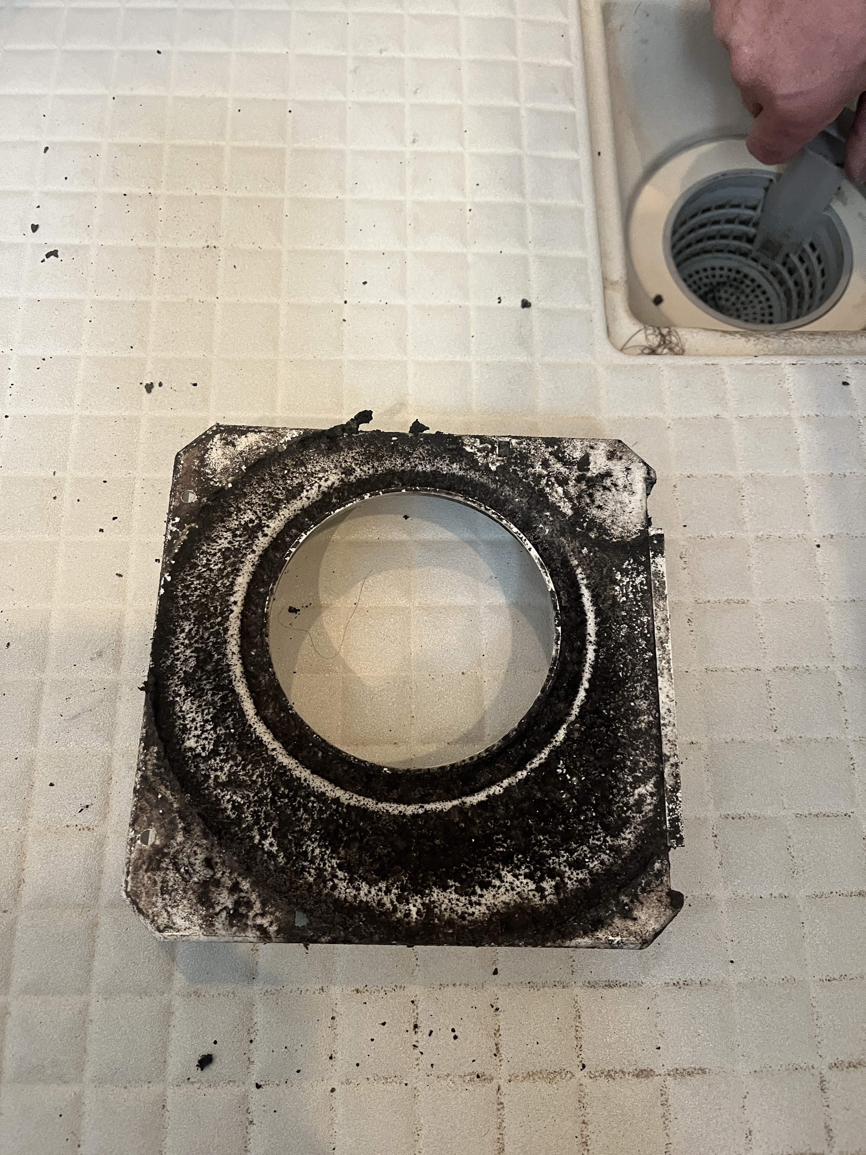 岡山県岡山市中区の浴室・お風呂クリーニングの作業前1