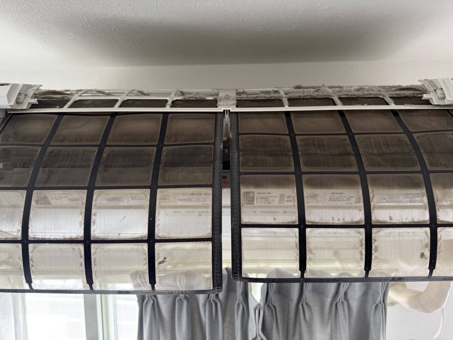 東京都練馬区豊玉上の壁掛けエアコンの作業前1