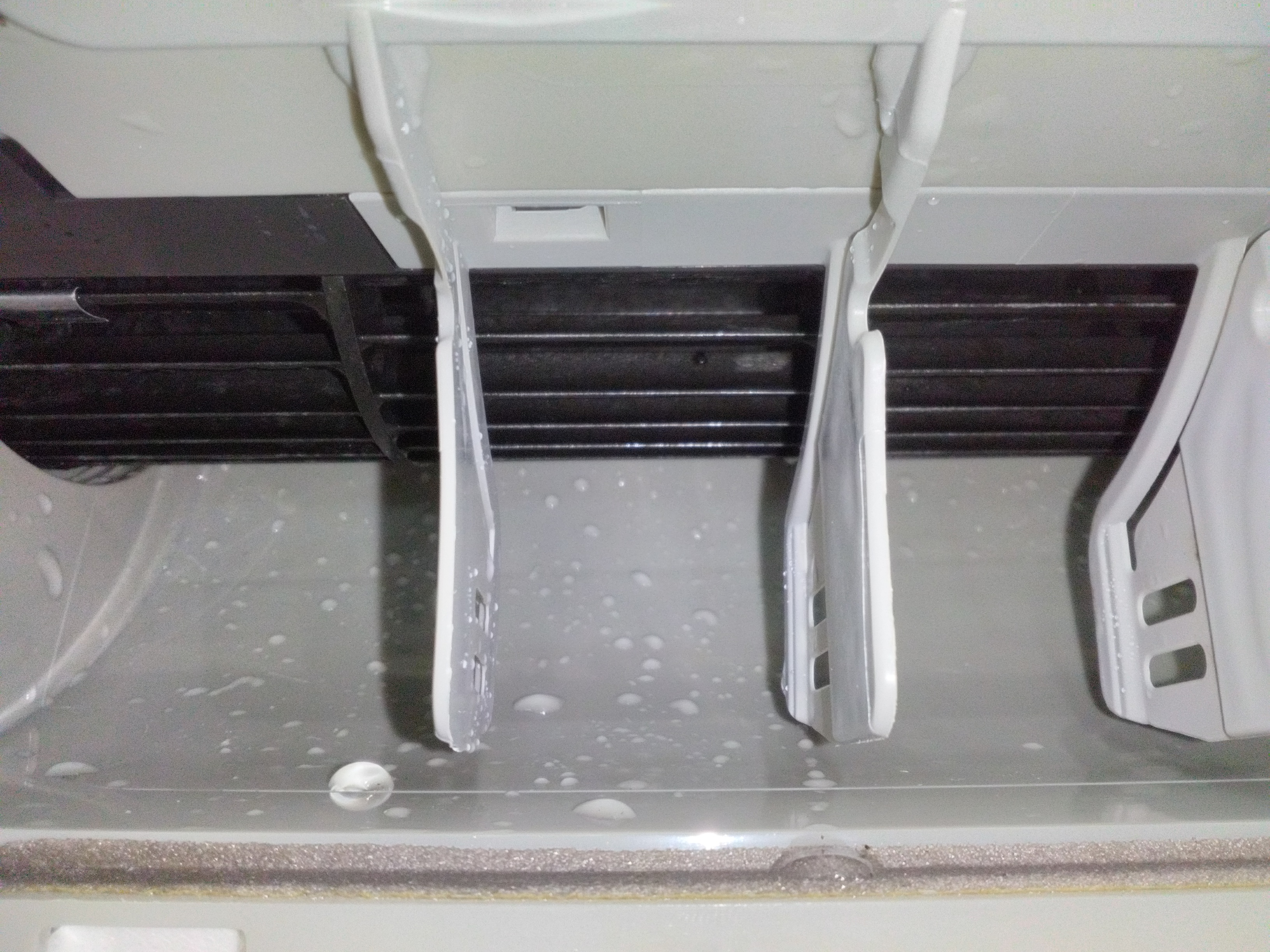 山梨県甲府市の壁掛けエアコンの作業後1