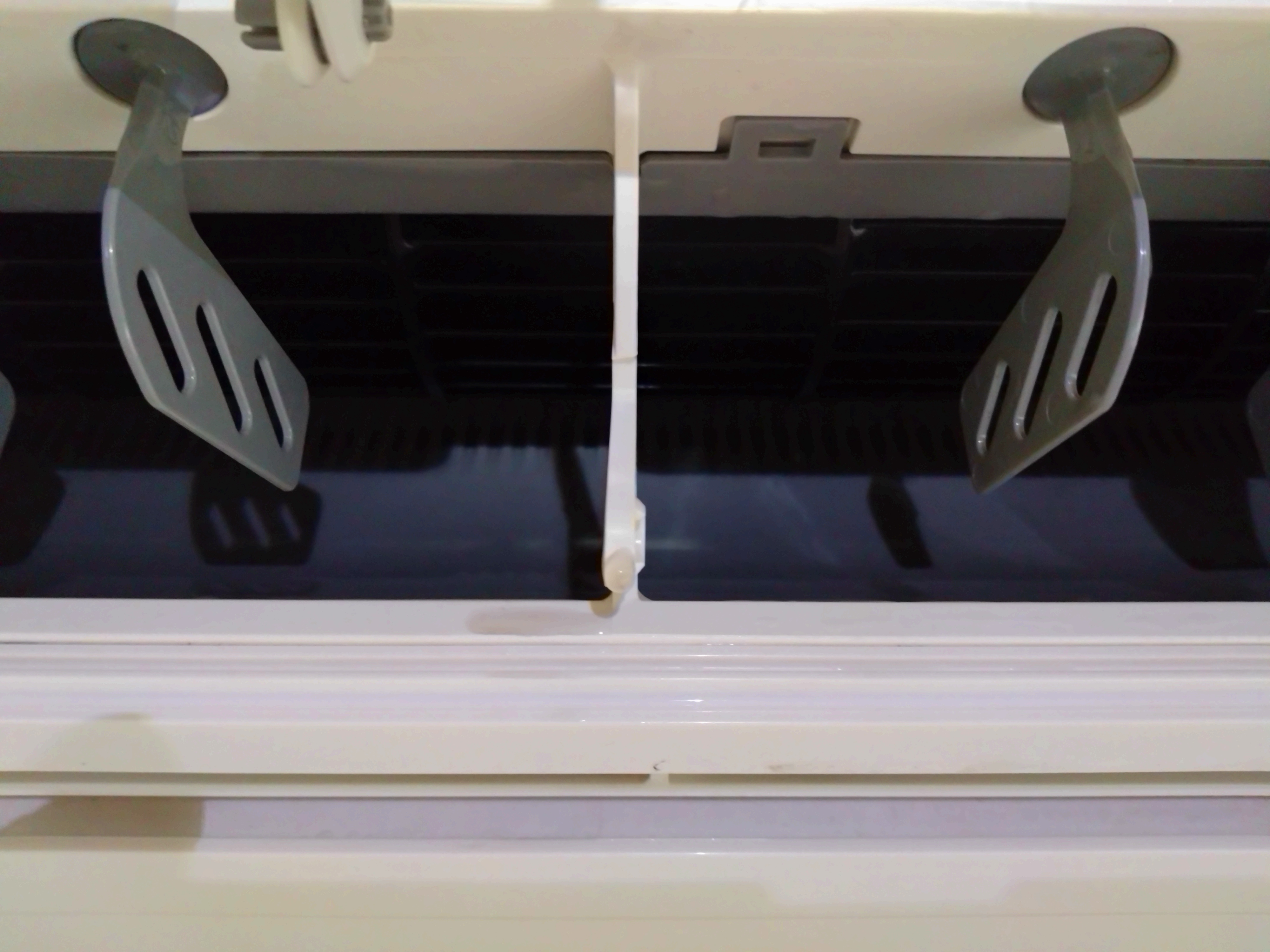 千葉県佐倉市の壁掛けエアコンの作業後1