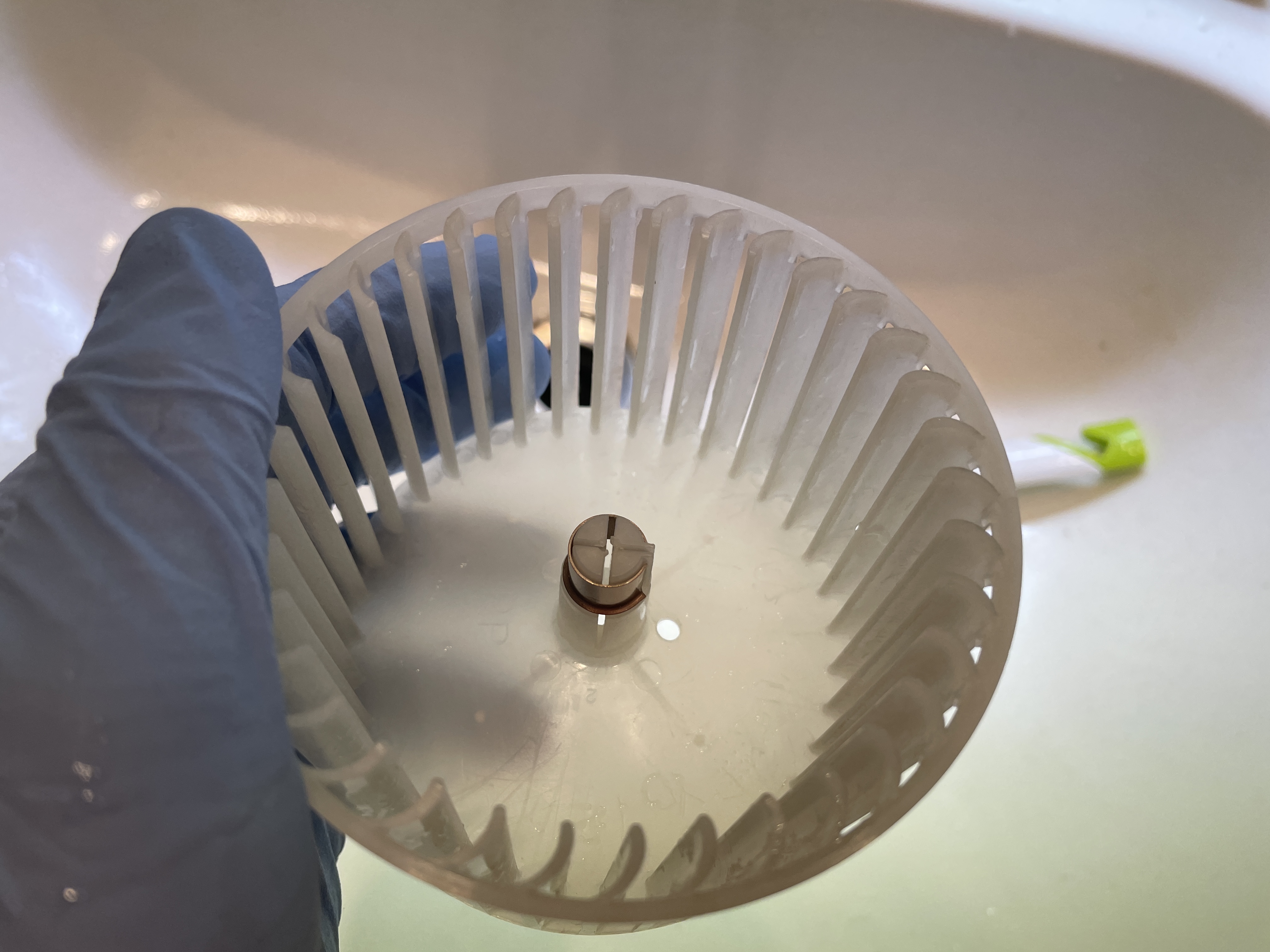 神奈川県横浜市港北区のトイレクリーニングの作業後1