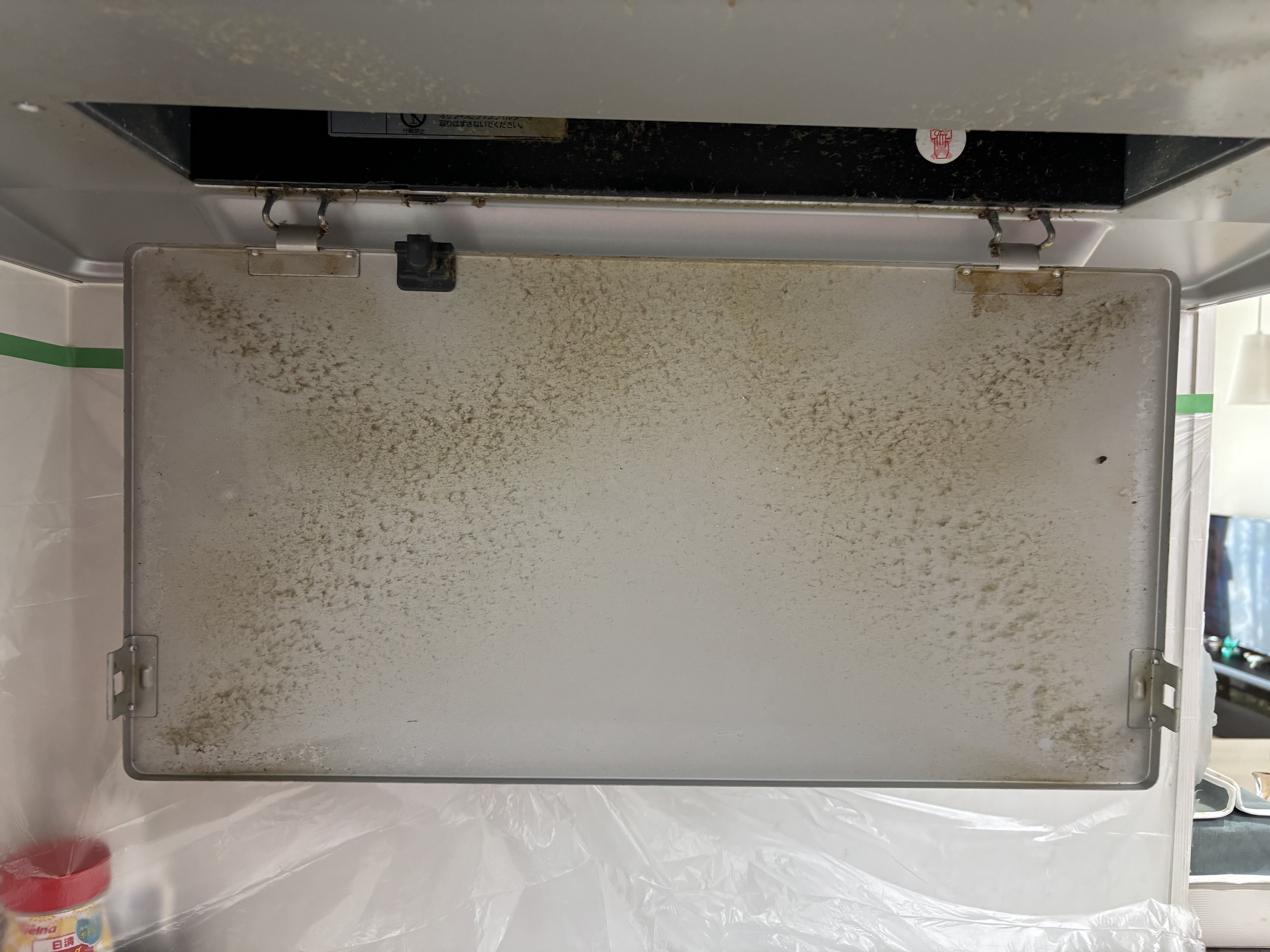 宮城県仙台市若林区なないろの里のレンジフードクリーニングの作業前1