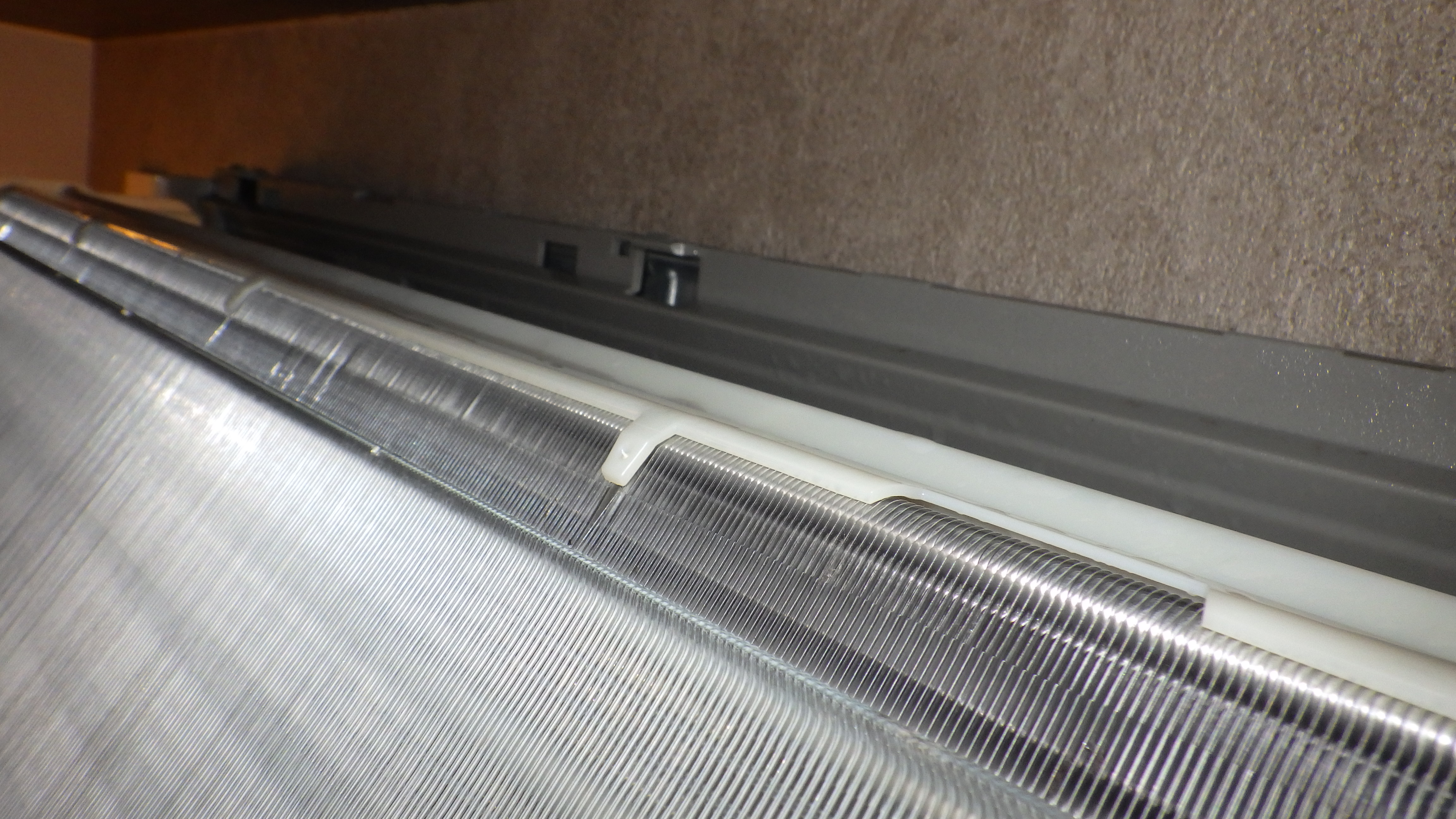 東京都大田区上池台の壁掛けエアコンの作業後1