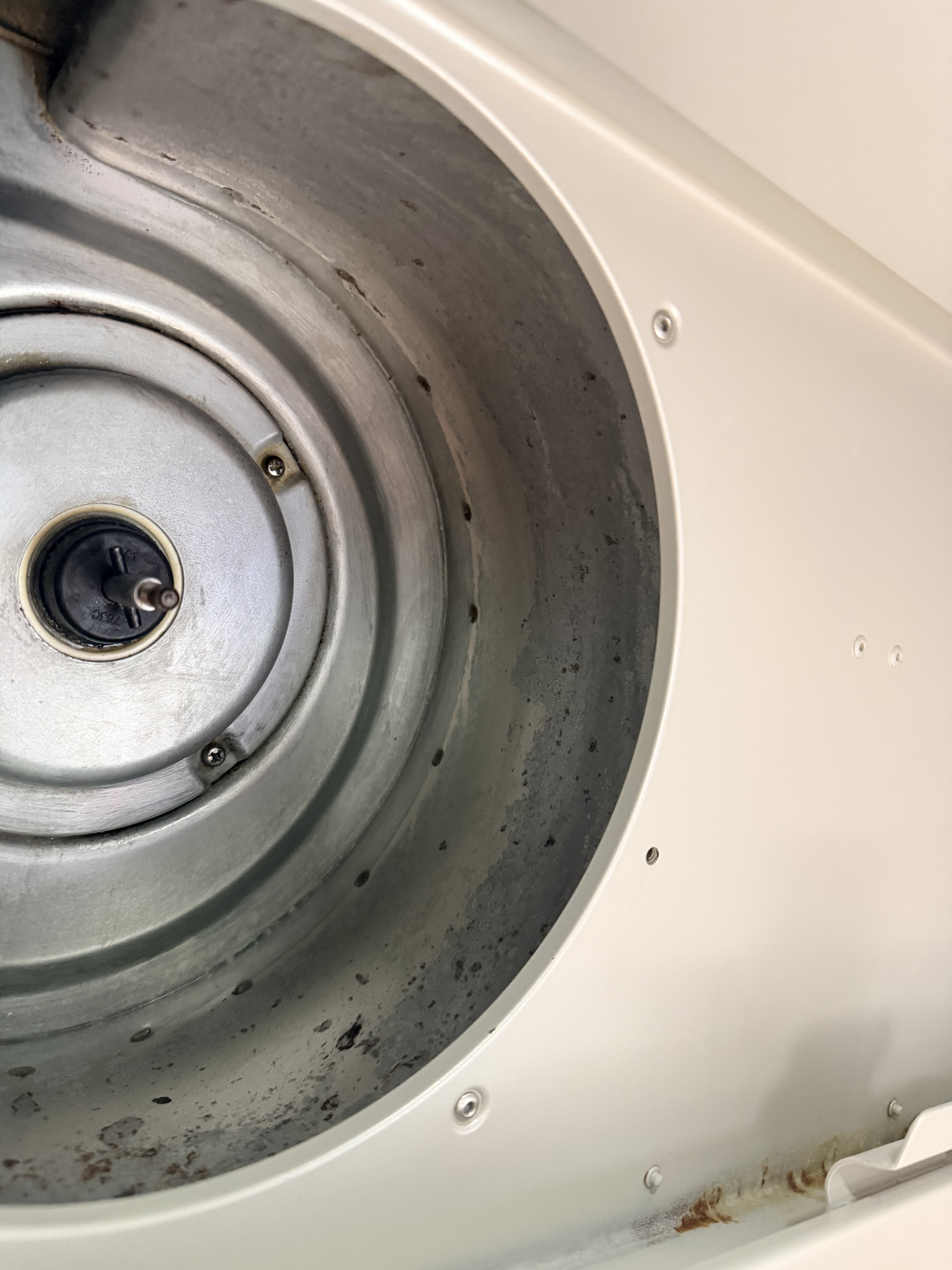 千葉県印西市大塚のレンジフードクリーニングの作業後1