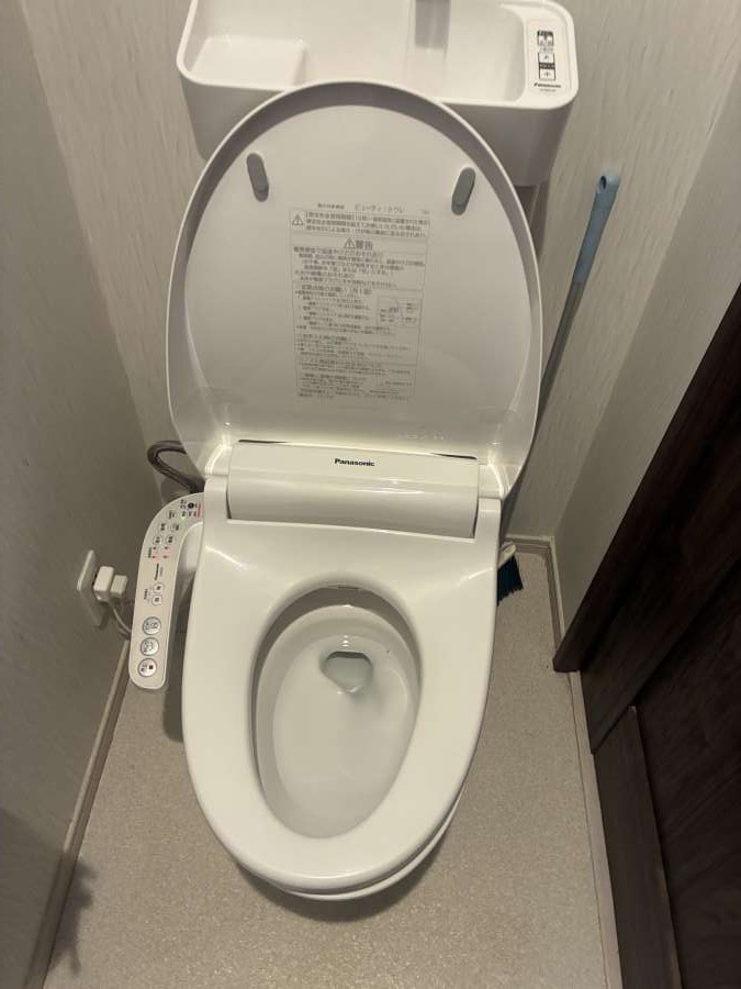 東京都新宿区愛住町のトイレクリーニングの作業後1