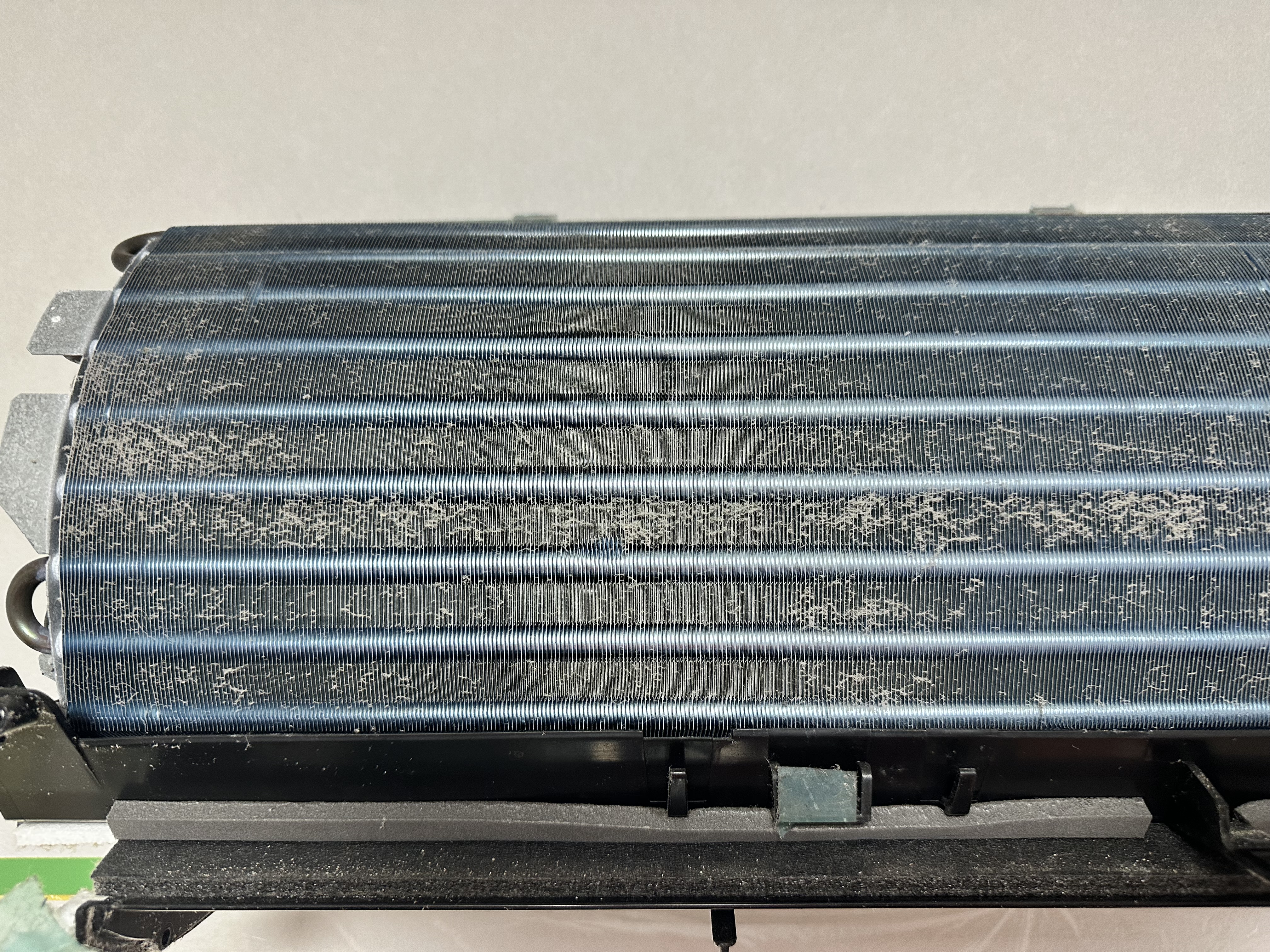 愛知県春日井市の壁掛けエアコンの作業前2