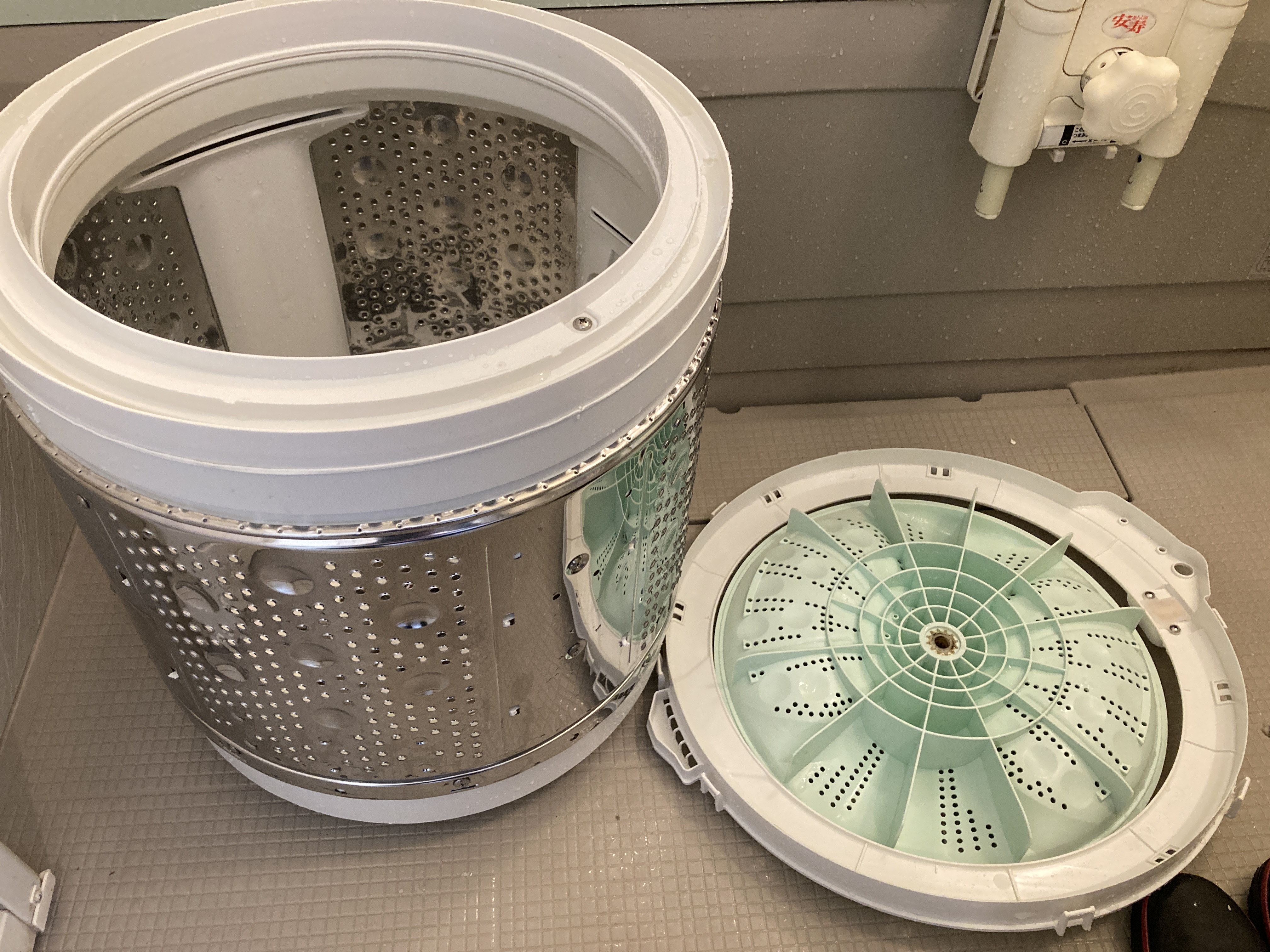 京都府京都市南区久世大薮町の洗濯機分解クリーニングの作業後1