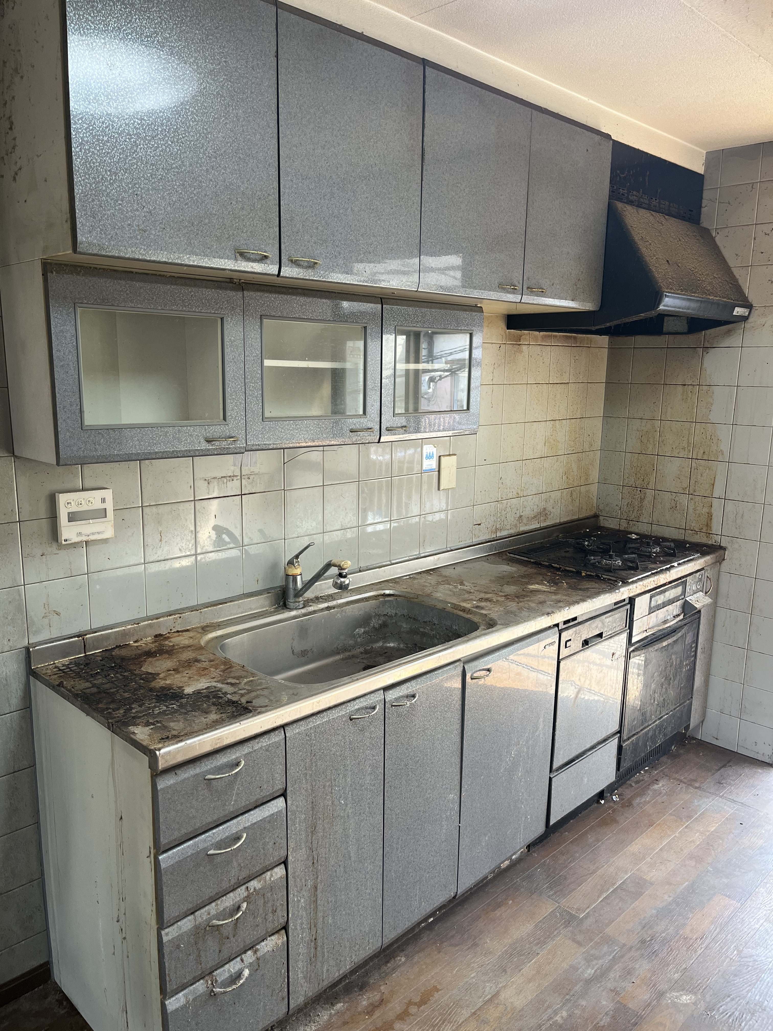 京都府京都市山科区東野北井ノ上町の中古住宅購入後の徹底クリーニングの作業前1