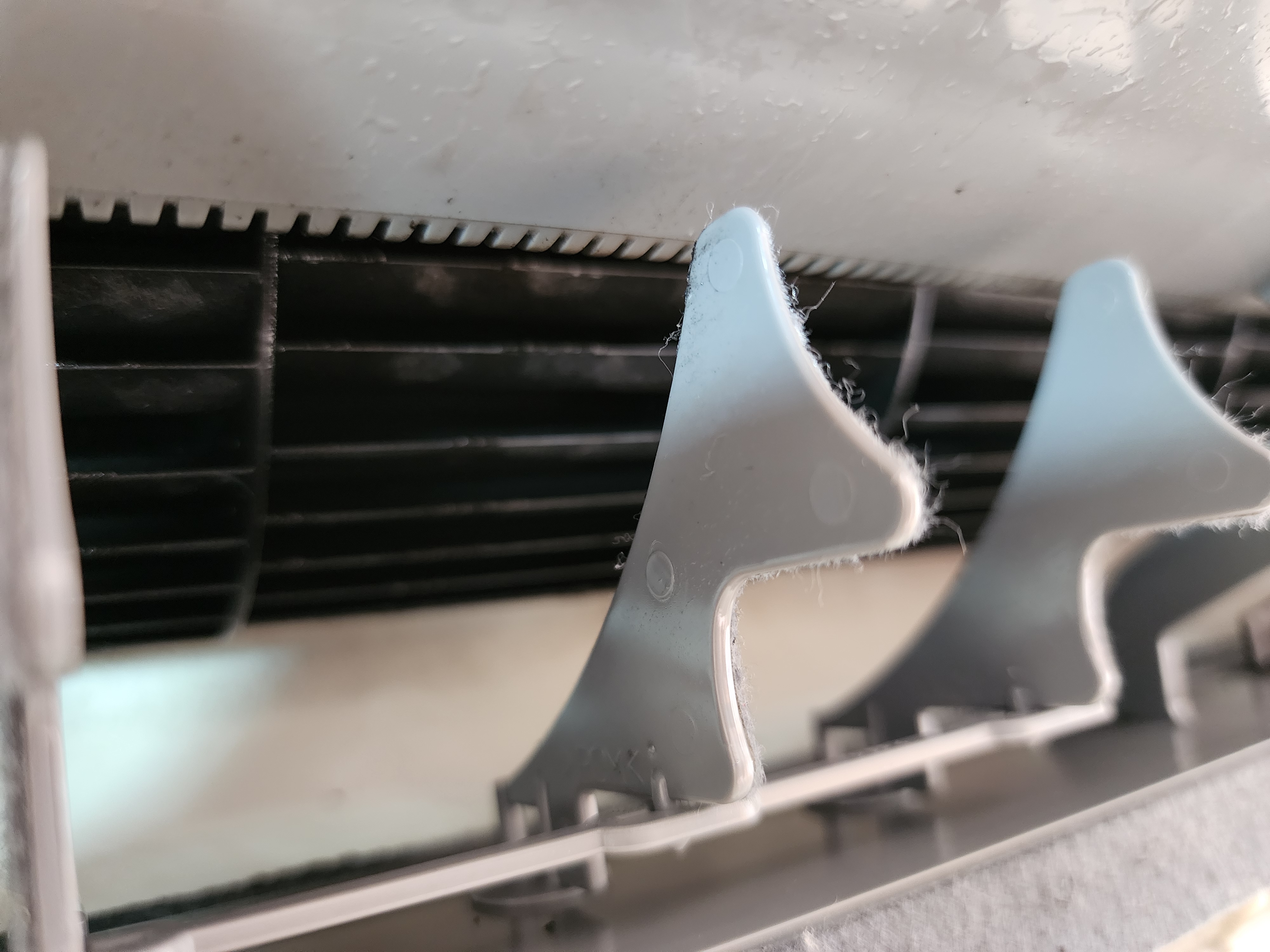 栃木県栃木市の業務用壁掛けエアコンの作業後2