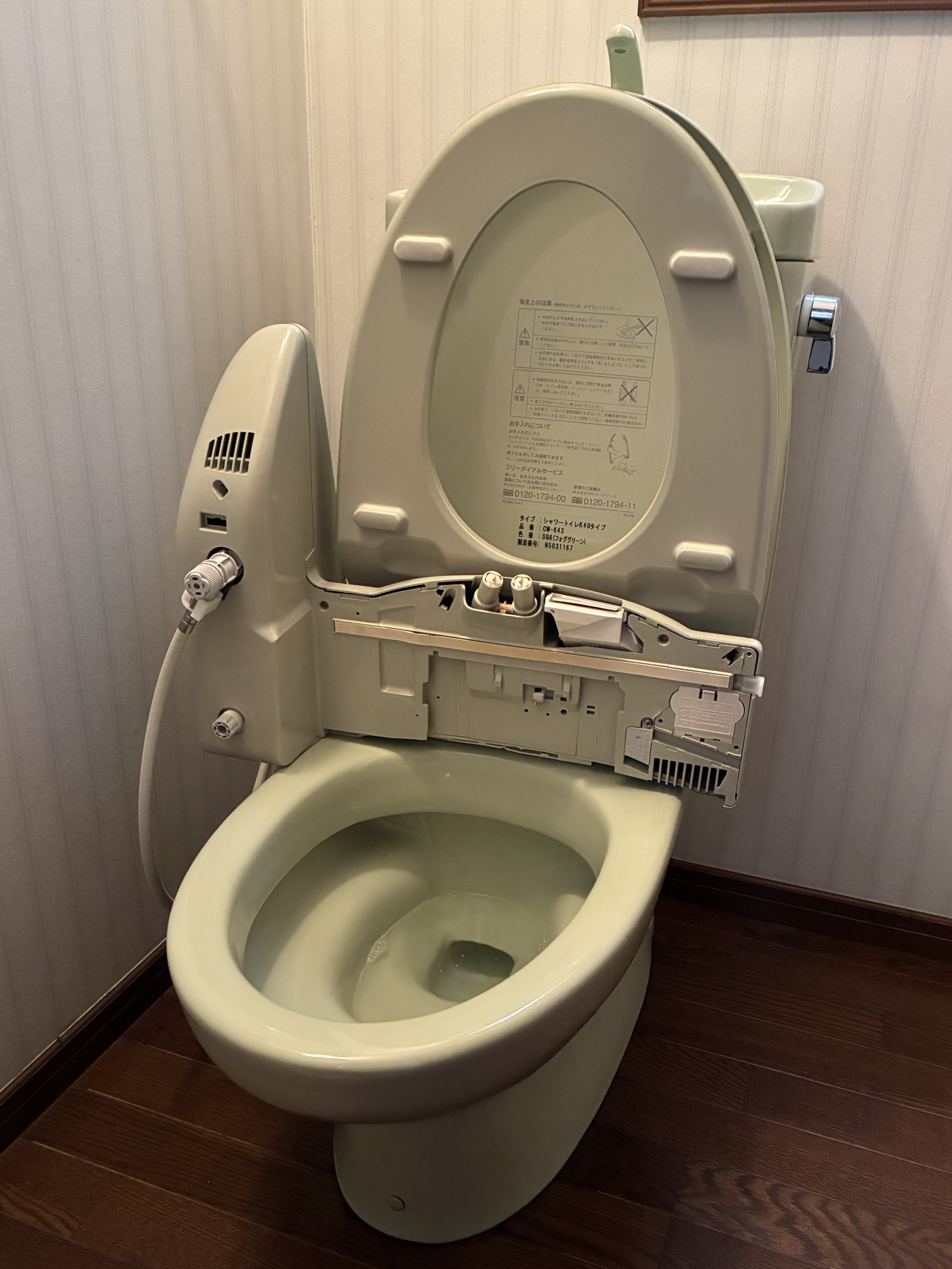 茨城県つくば市のトイレクリーニングの作業後1