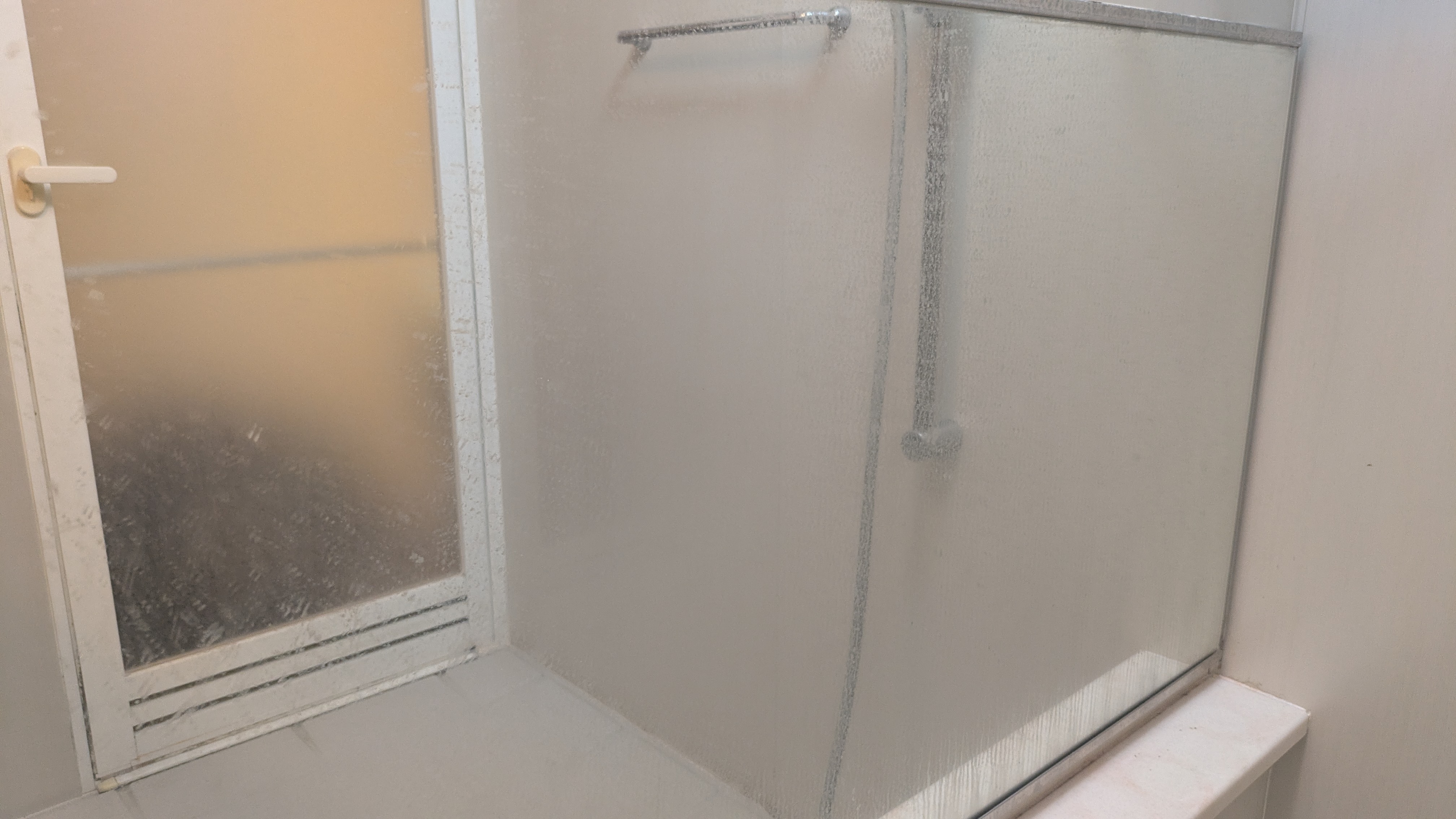 埼玉県戸田市南町の浴室・お風呂クリーニングの作業前1