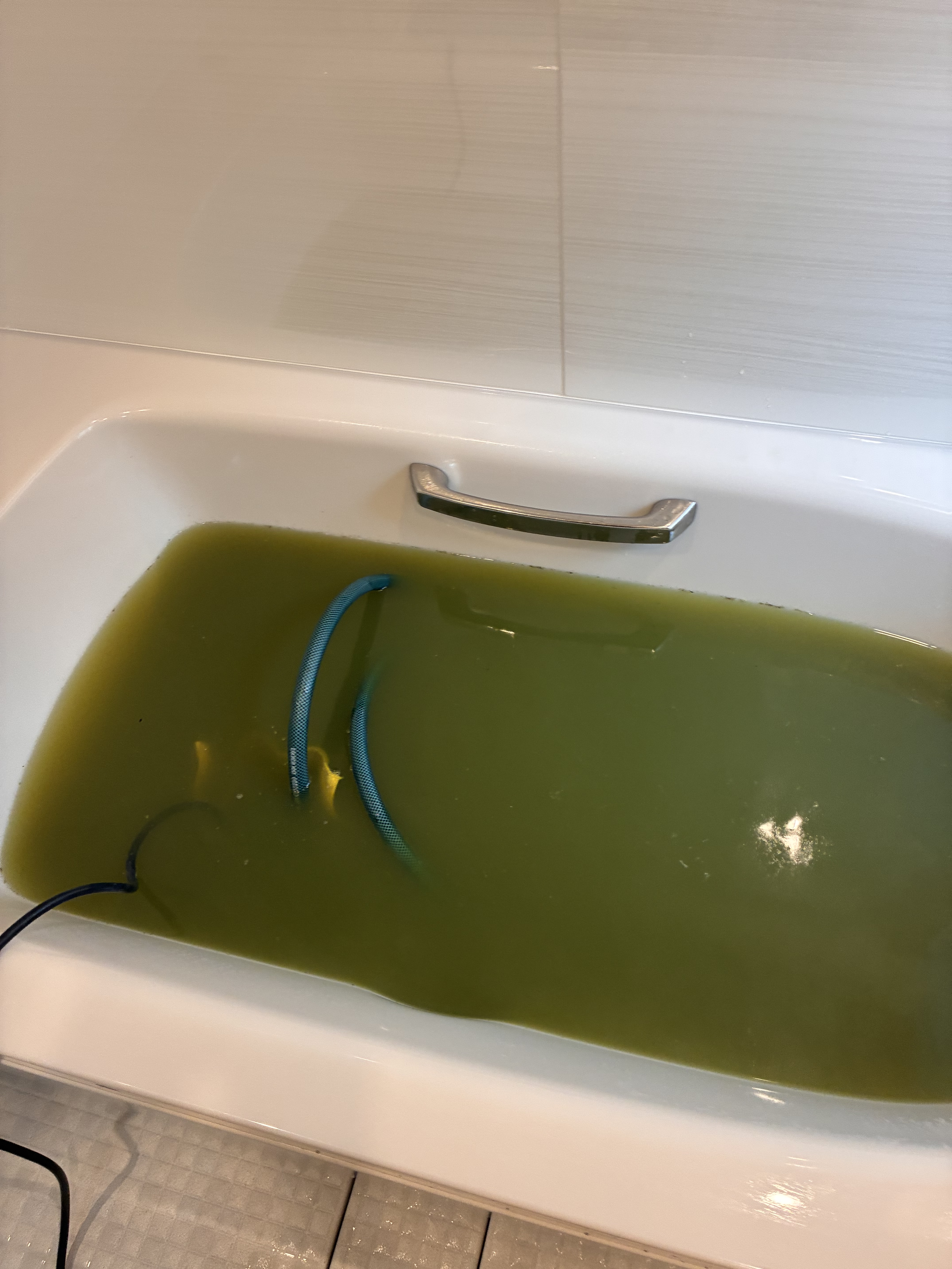 埼玉県ふじみ野市の追い焚き配管除菌洗浄の作業後1