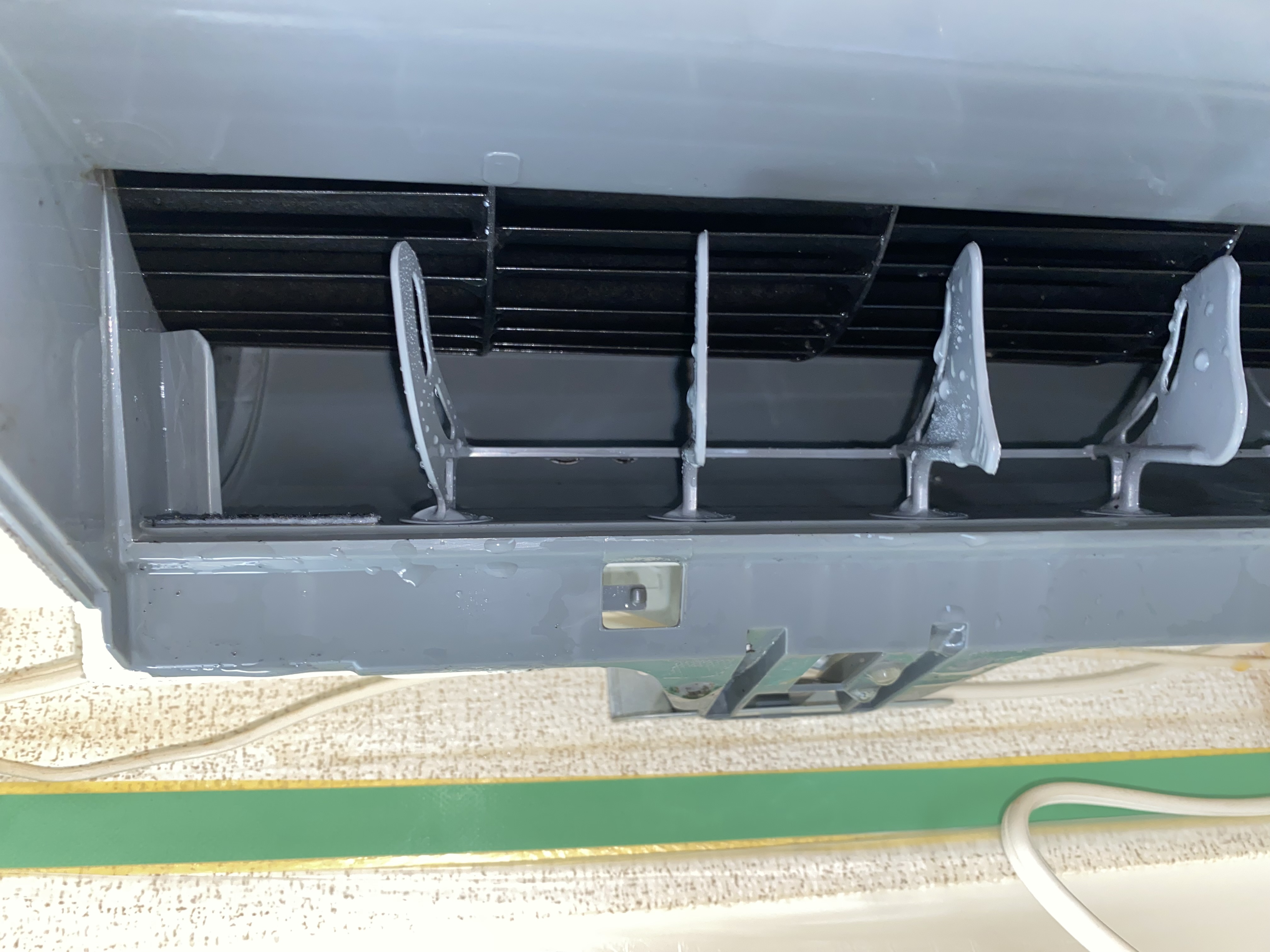 愛知県名古屋市港区の壁掛けエアコンの作業後1