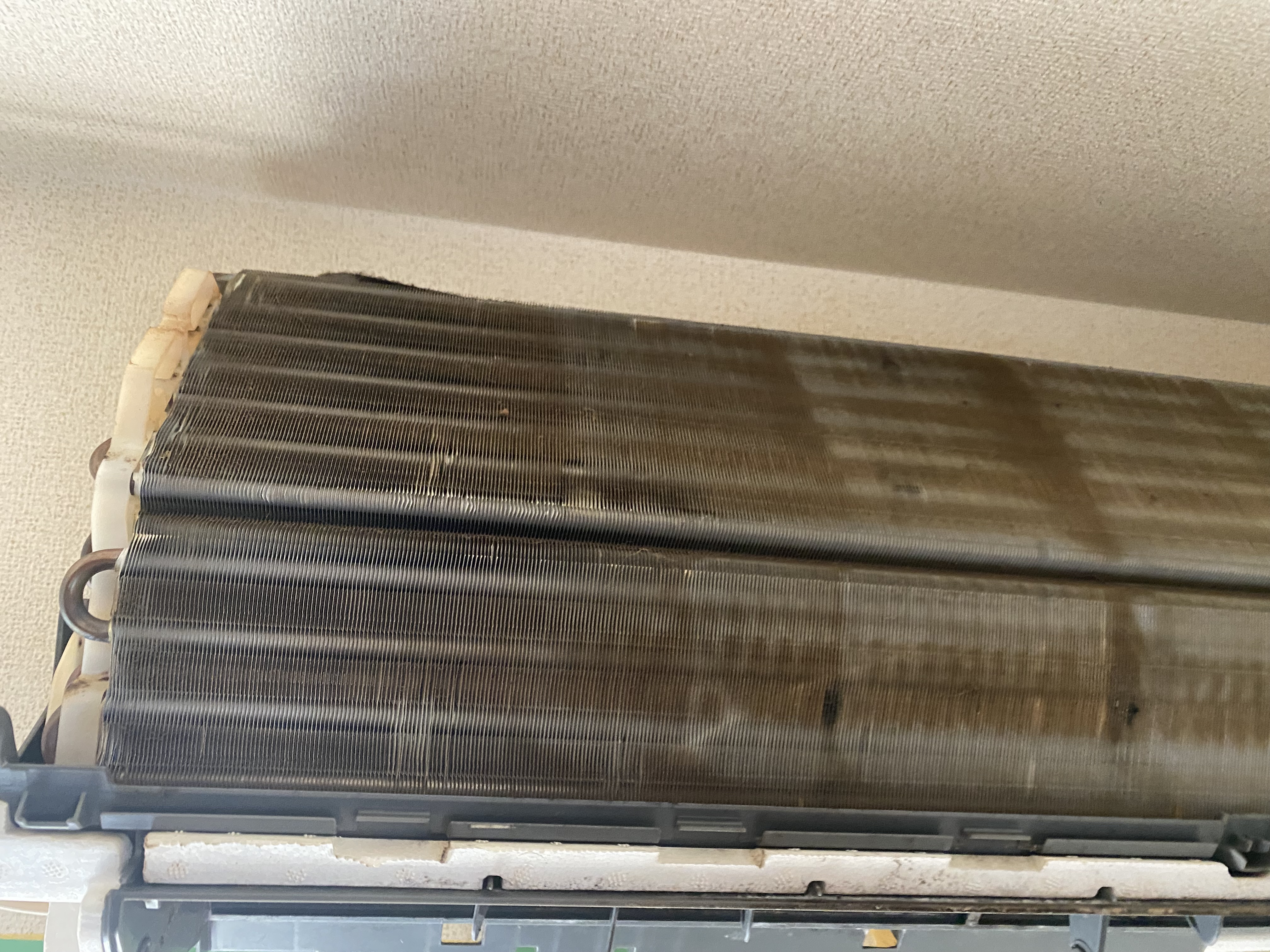 愛知県名古屋市港区の壁掛けエアコンの作業前3