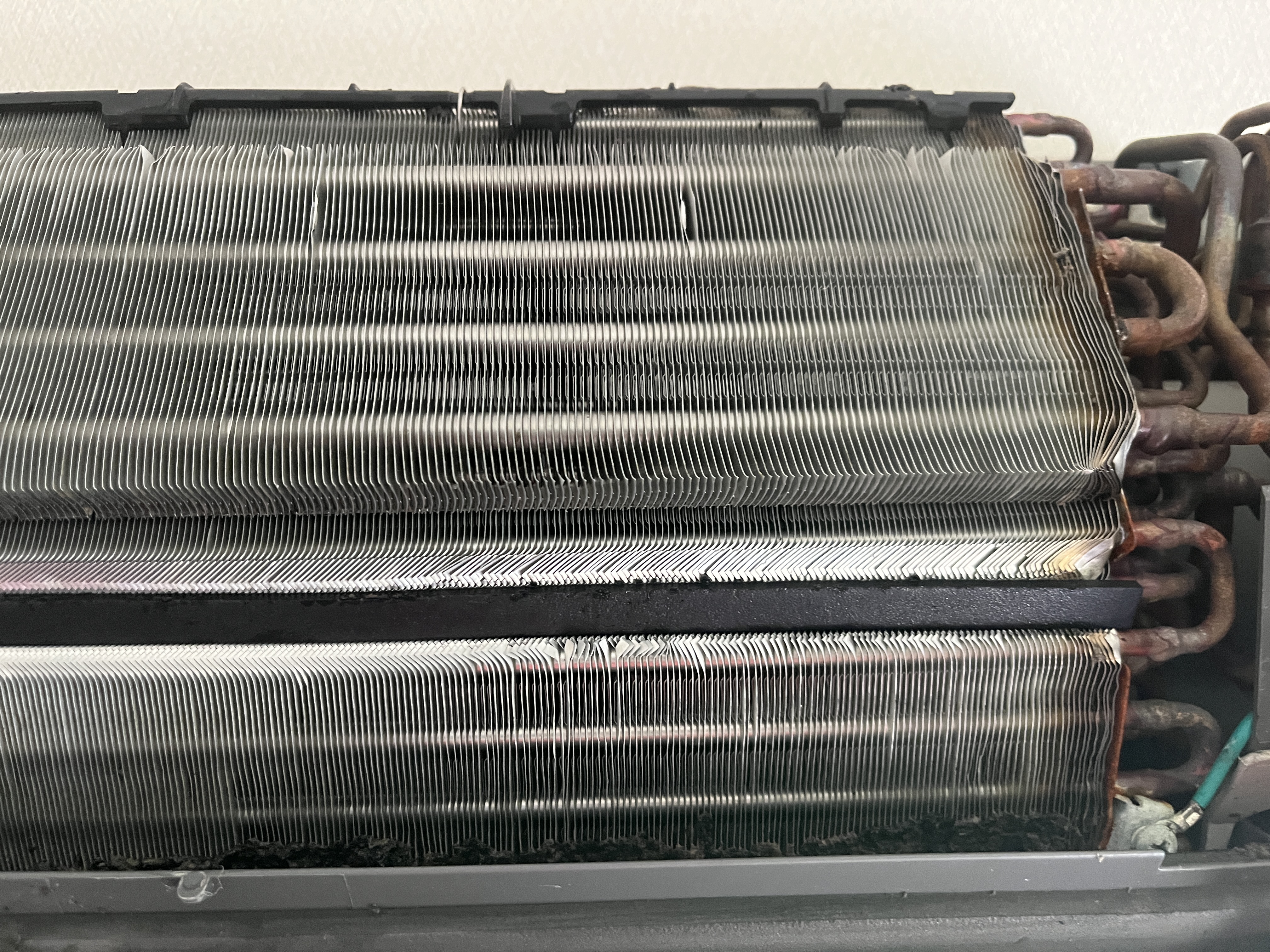 愛知県みよし市のお掃除機能付きエアコンの作業後1