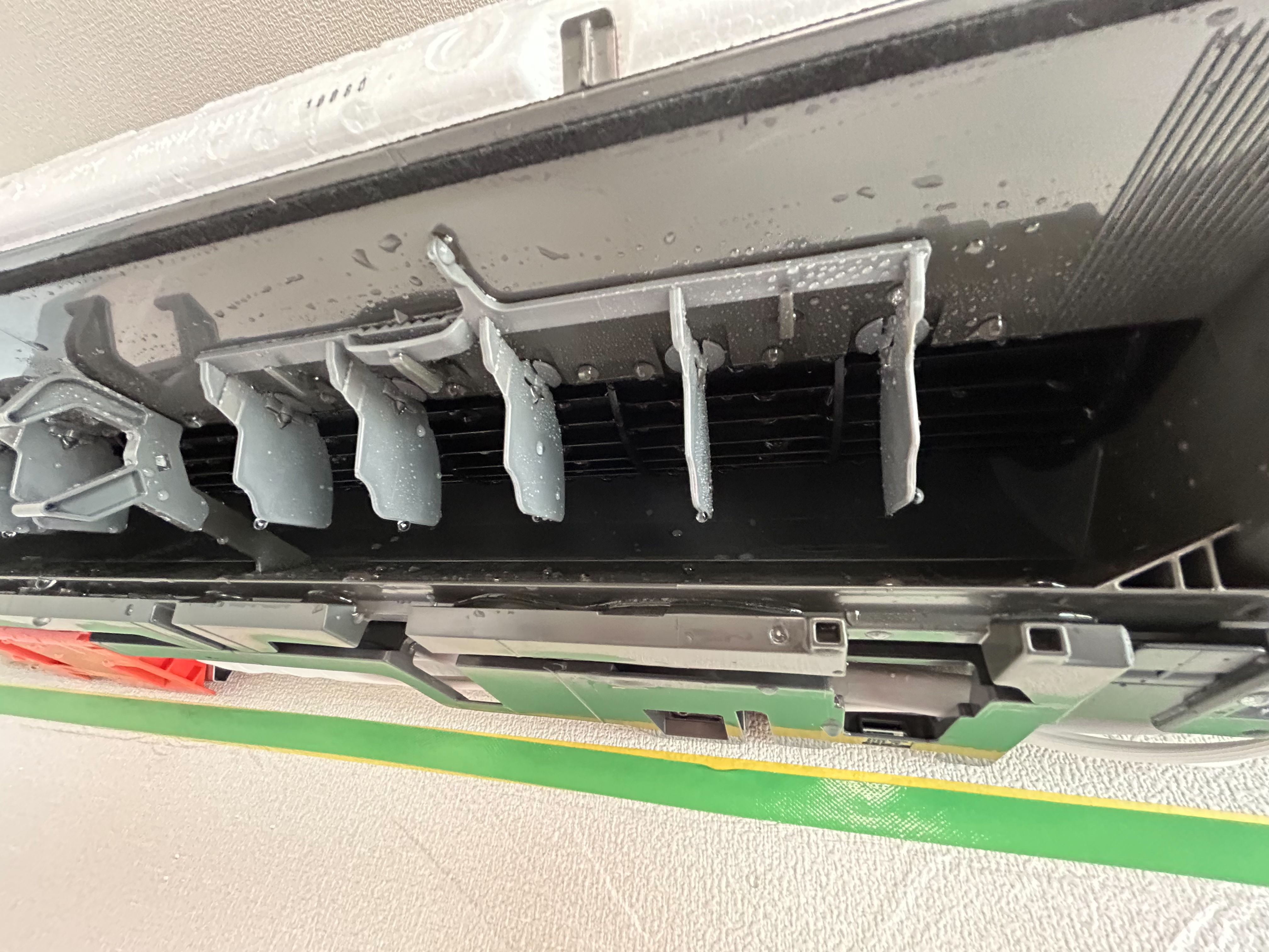 東京都世田谷区祖師谷の壁掛けエアコンの作業後1