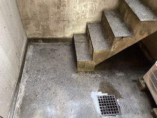 東京都世田谷区弦巻のベランダ・バルコニークリーニングの作業後1