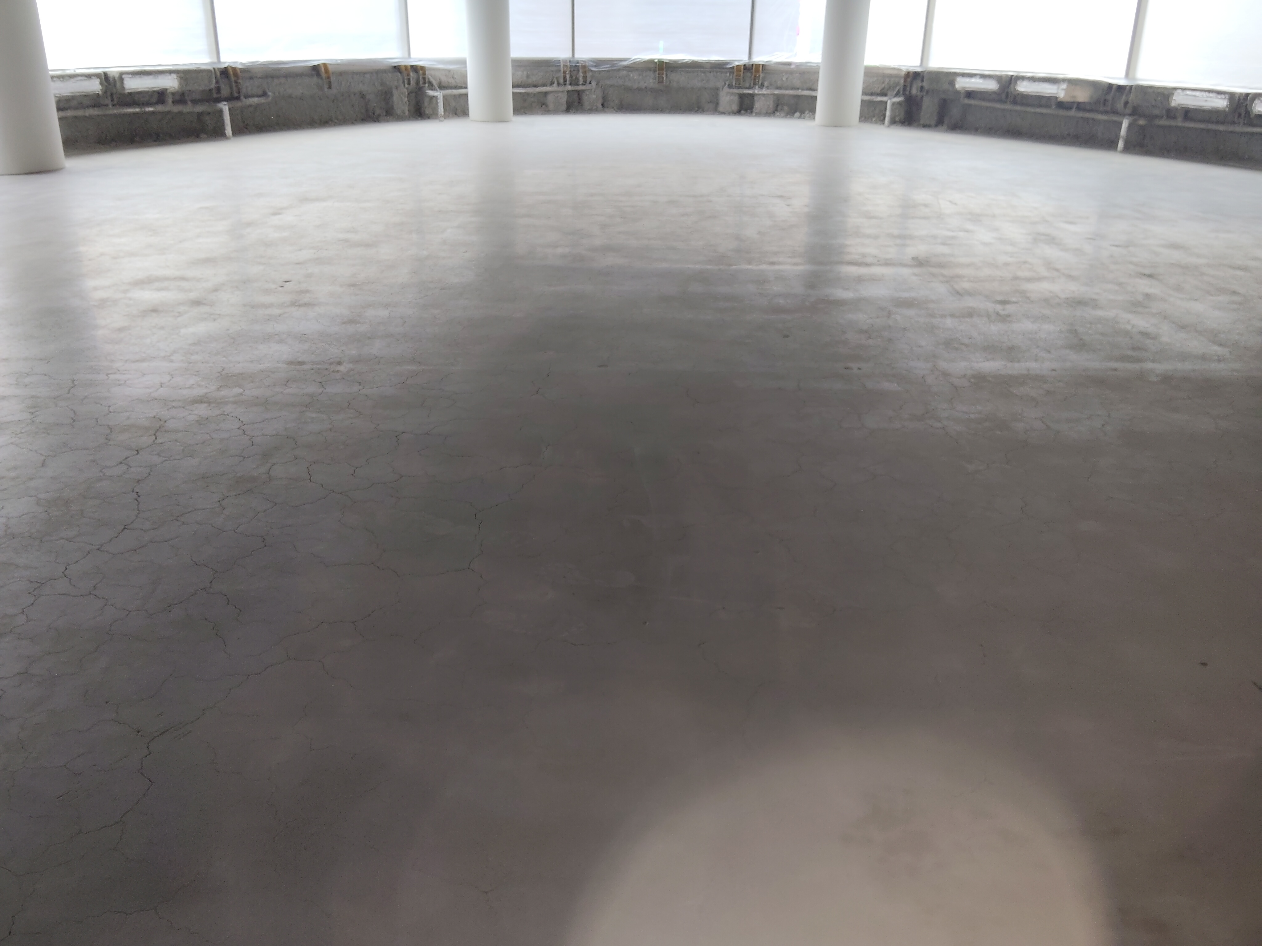 東京都渋谷区南青山のオフィス清掃の作業前3