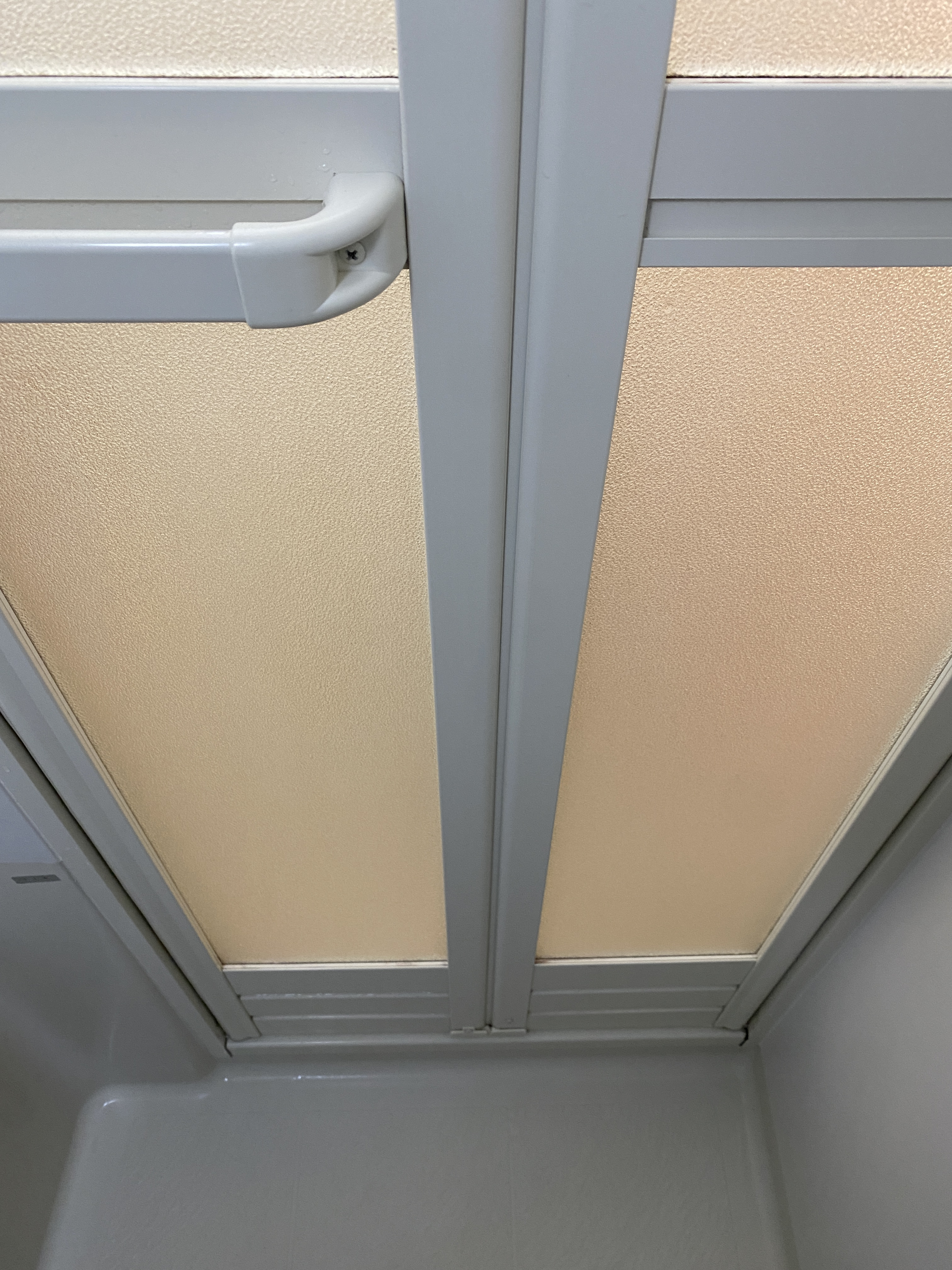 静岡県浜松市中央区の浴室・お風呂クリーニングの作業後2