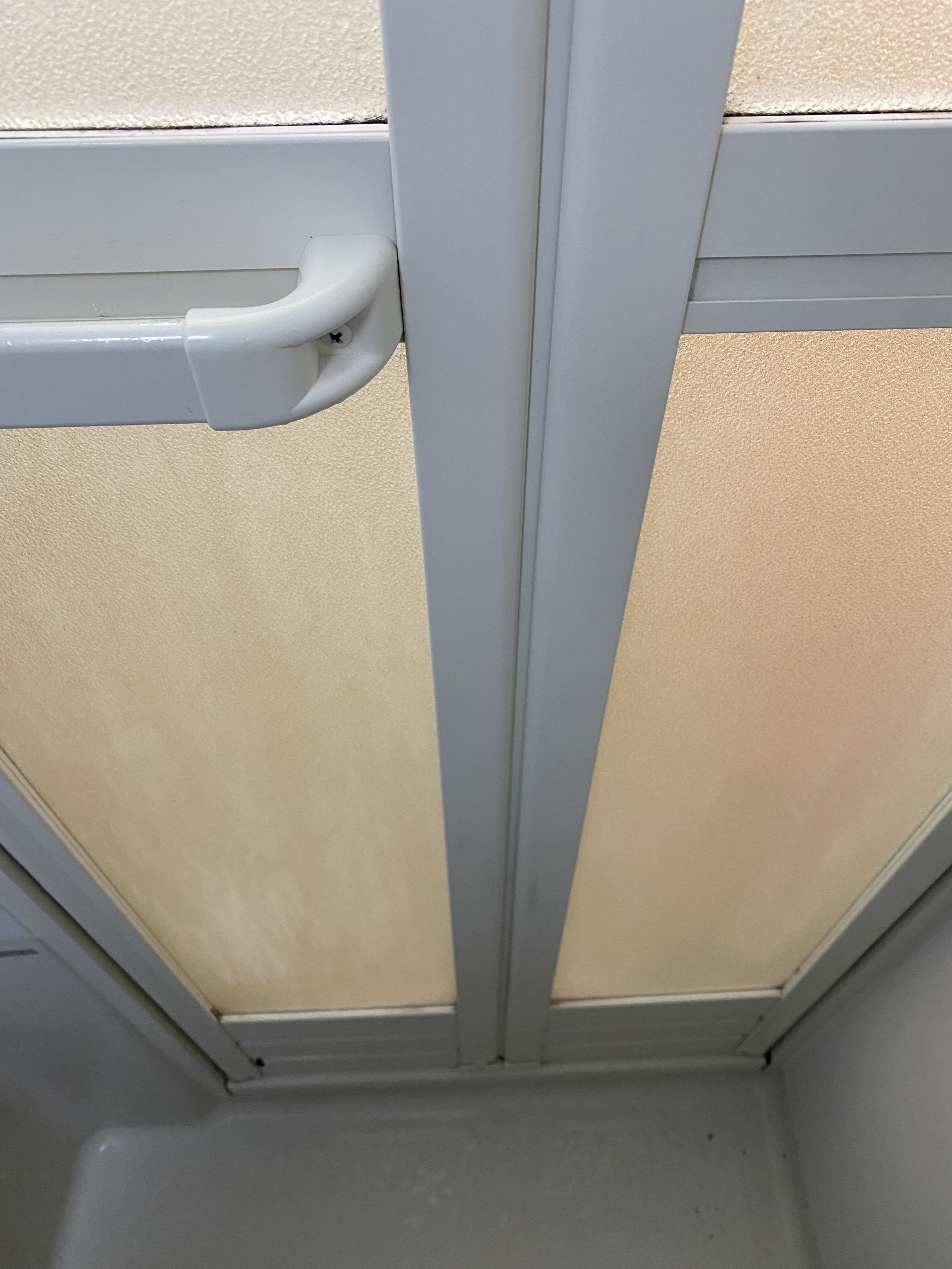 静岡県浜松市中央区の浴室・お風呂クリーニングの作業前2