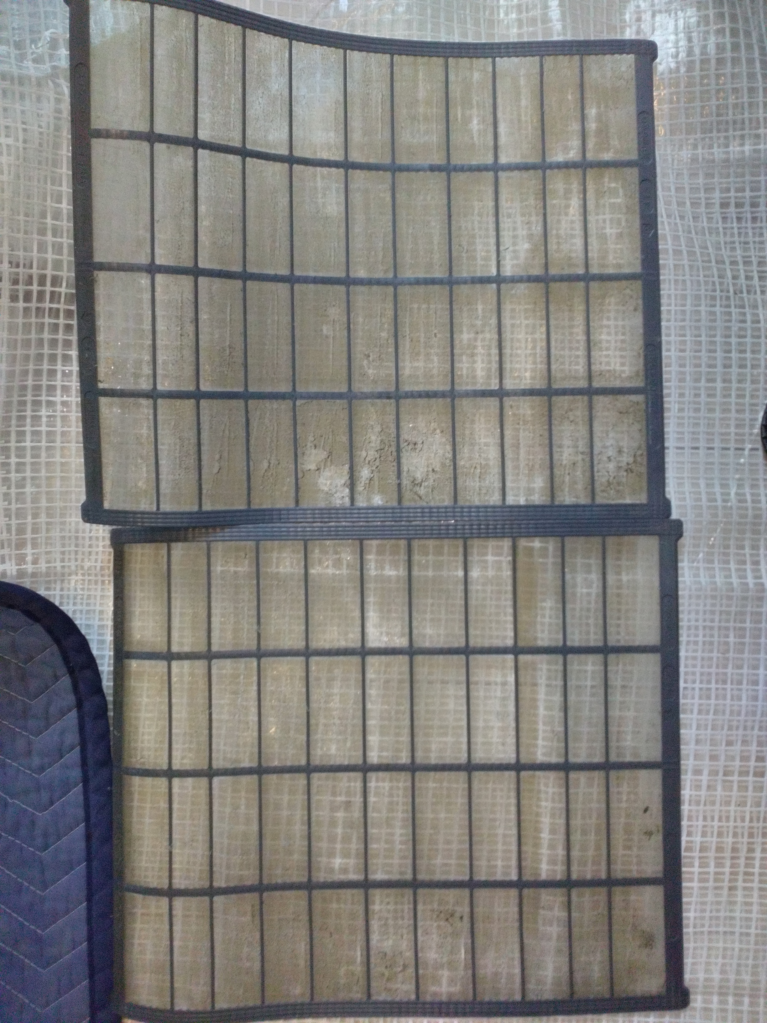 山梨県甲府市上今井町の壁掛けエアコンの作業前1