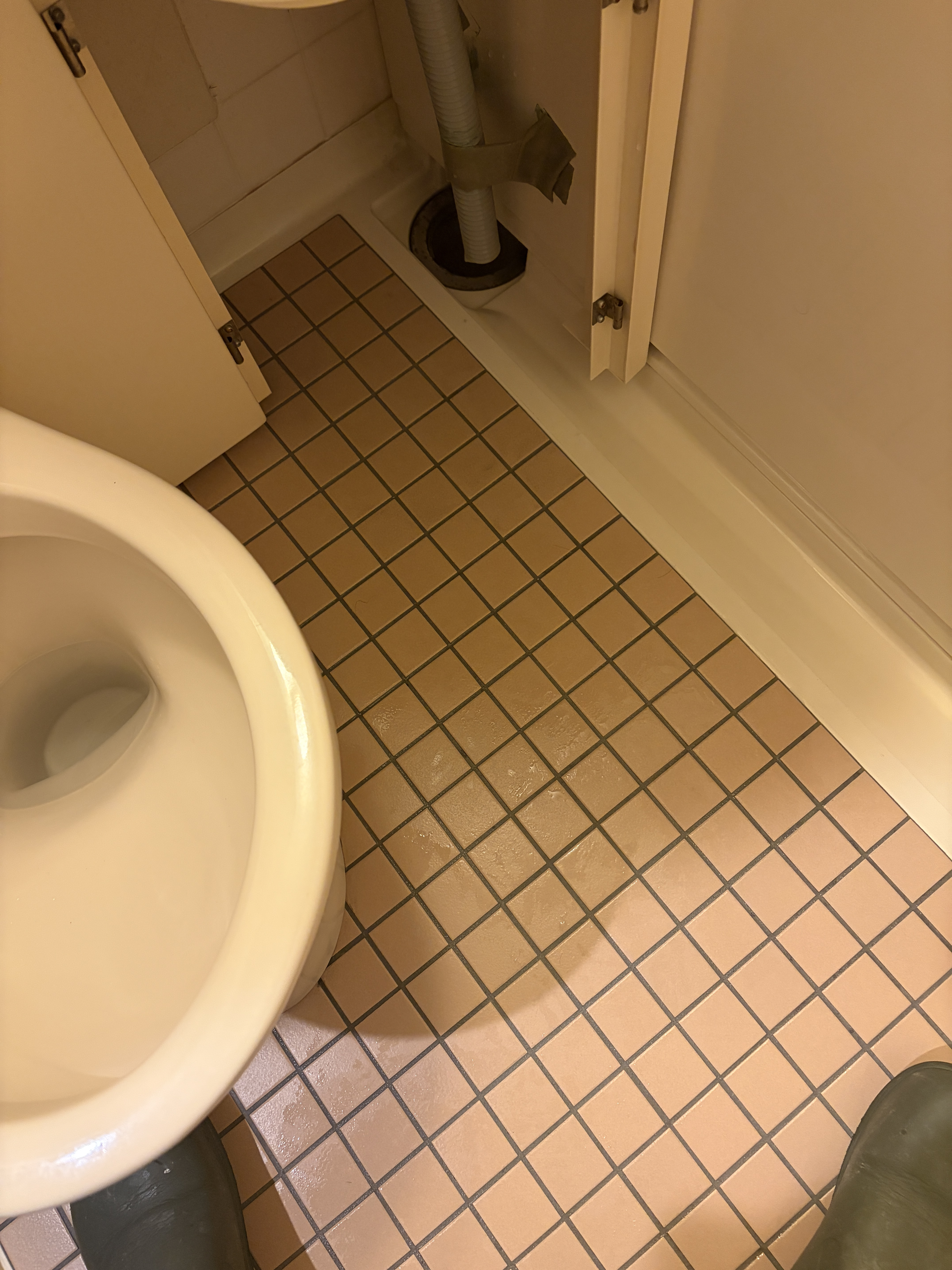 東京都北区滝野川の洗面所クリーニングの作業後3