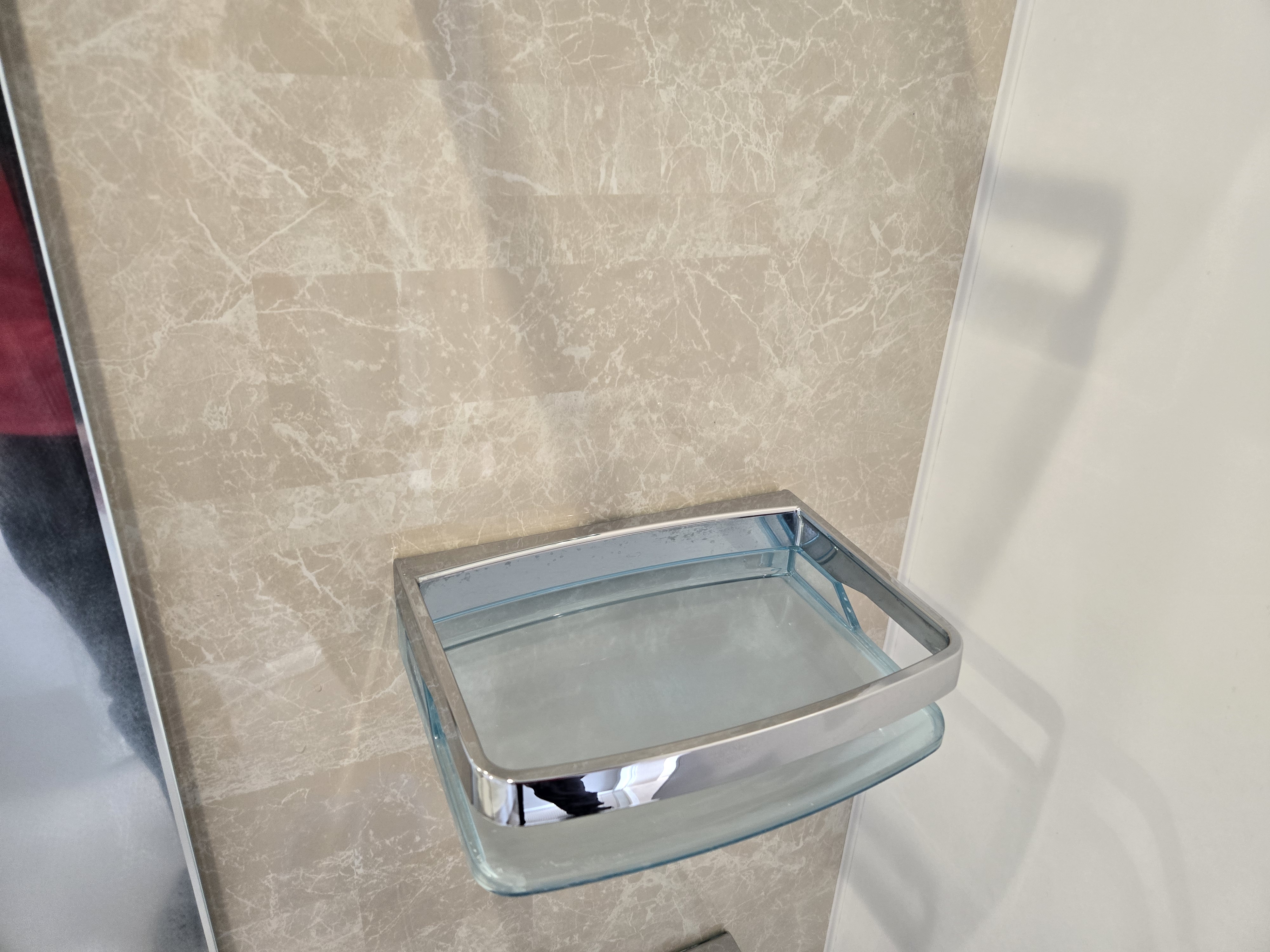 東京都三鷹市の浴室・お風呂クリーニングの作業後1