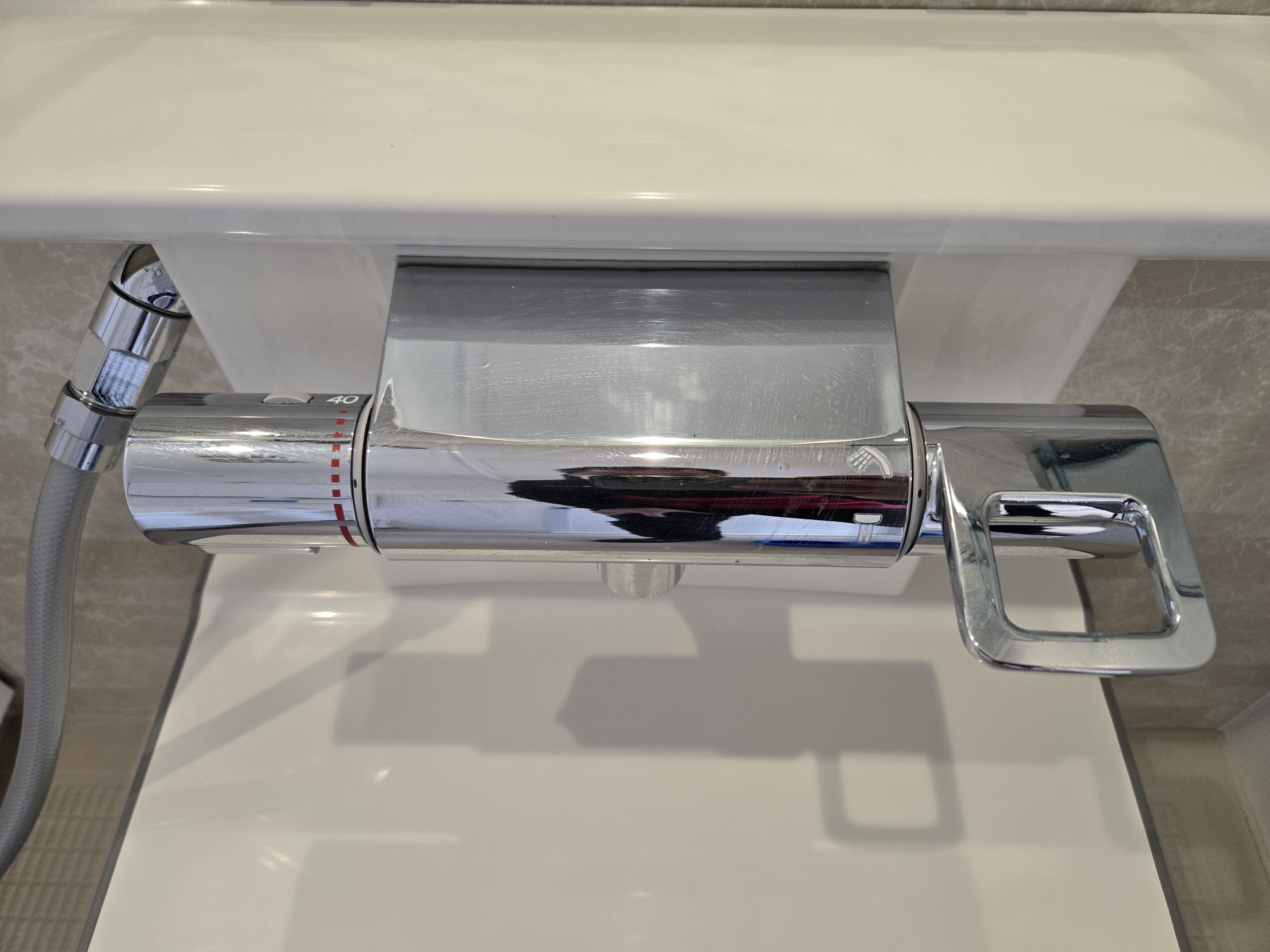 東京都三鷹市の浴室・お風呂クリーニングの作業後2