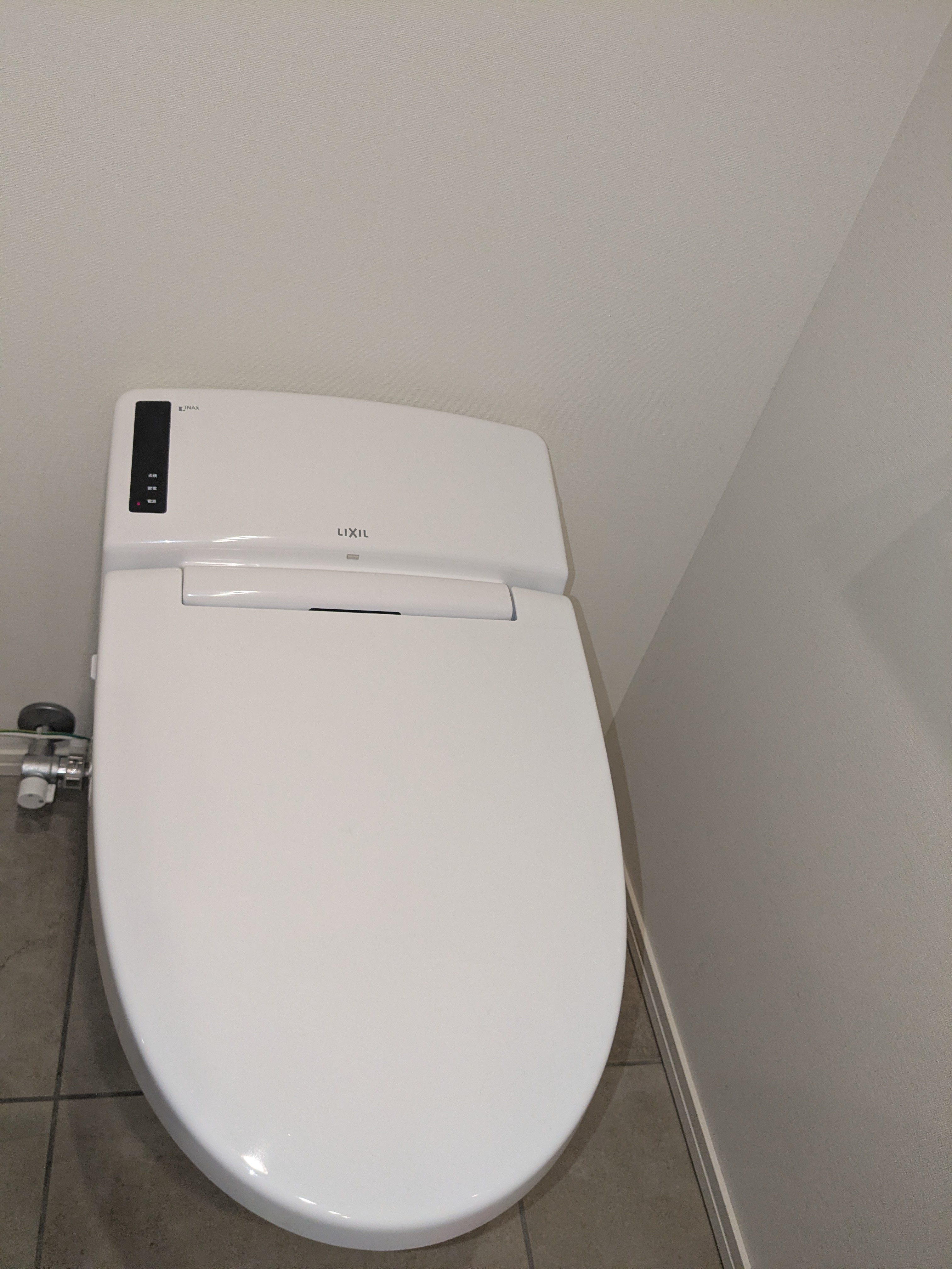 東京都港区北青山のトイレクリーニングの作業後1