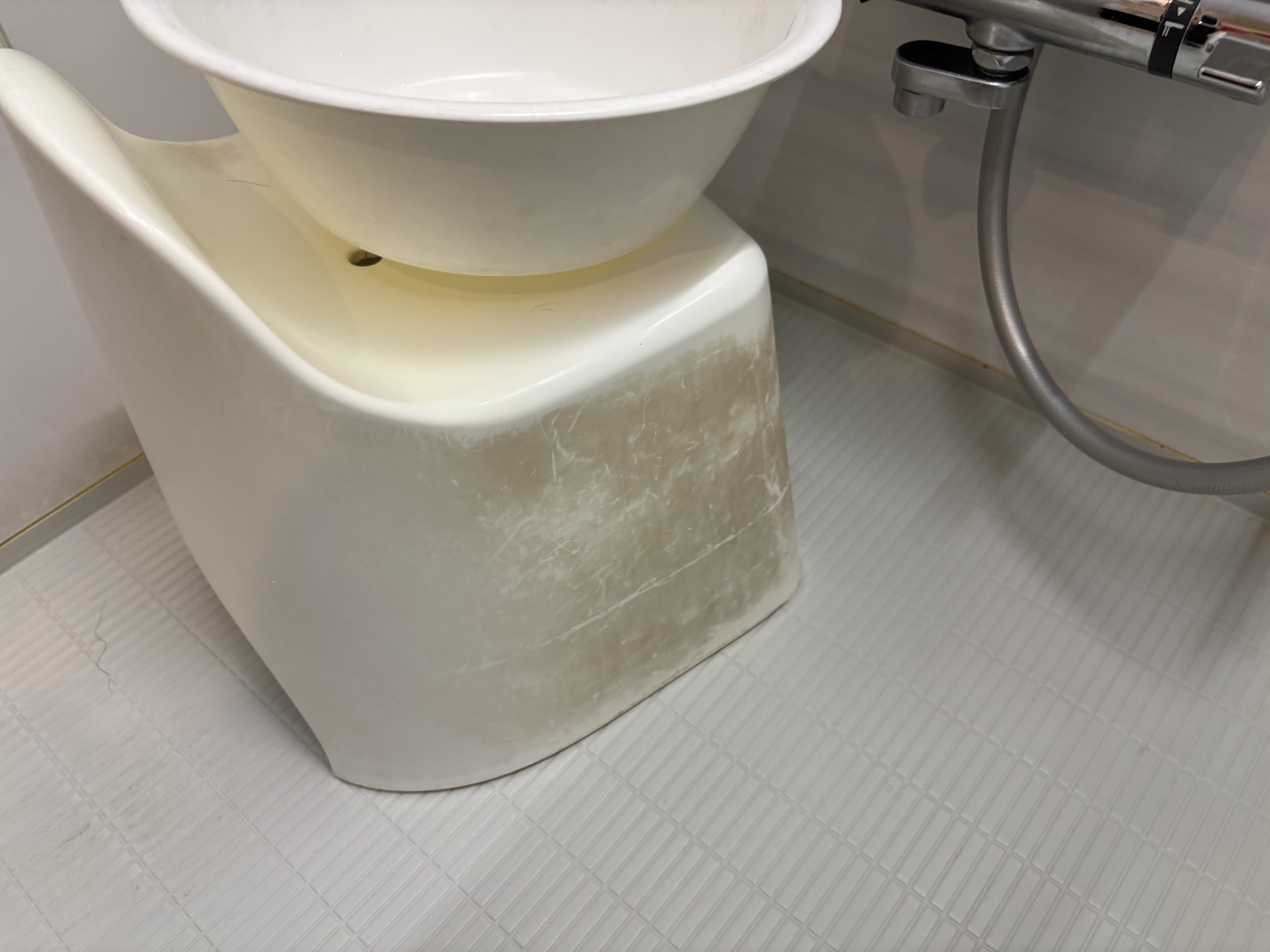 宮城県仙台市青葉区水の森の浴室・お風呂クリーニングの作業前1