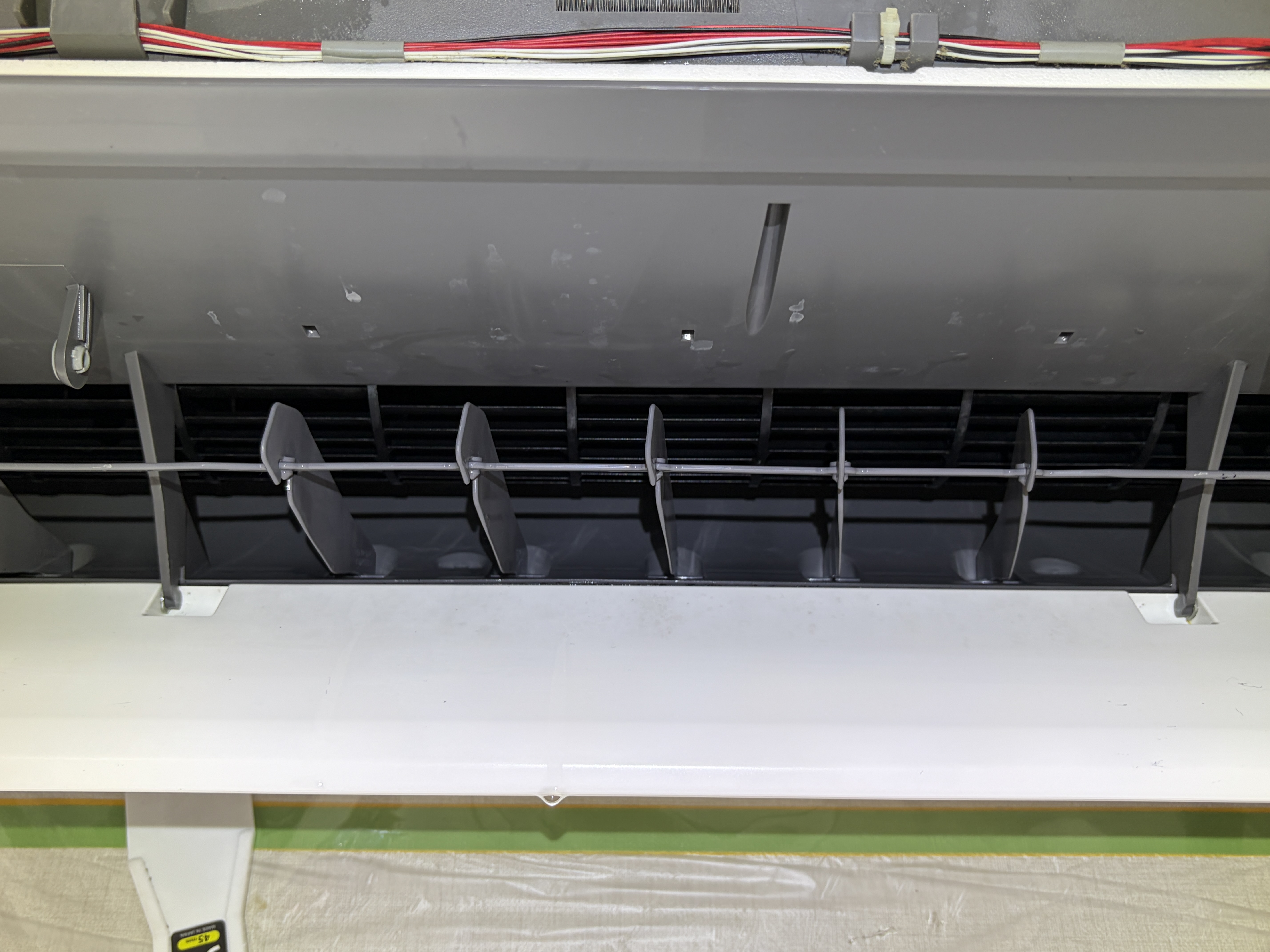 兵庫県川西市猪名川町のお掃除機能付きエアコンの作業後2