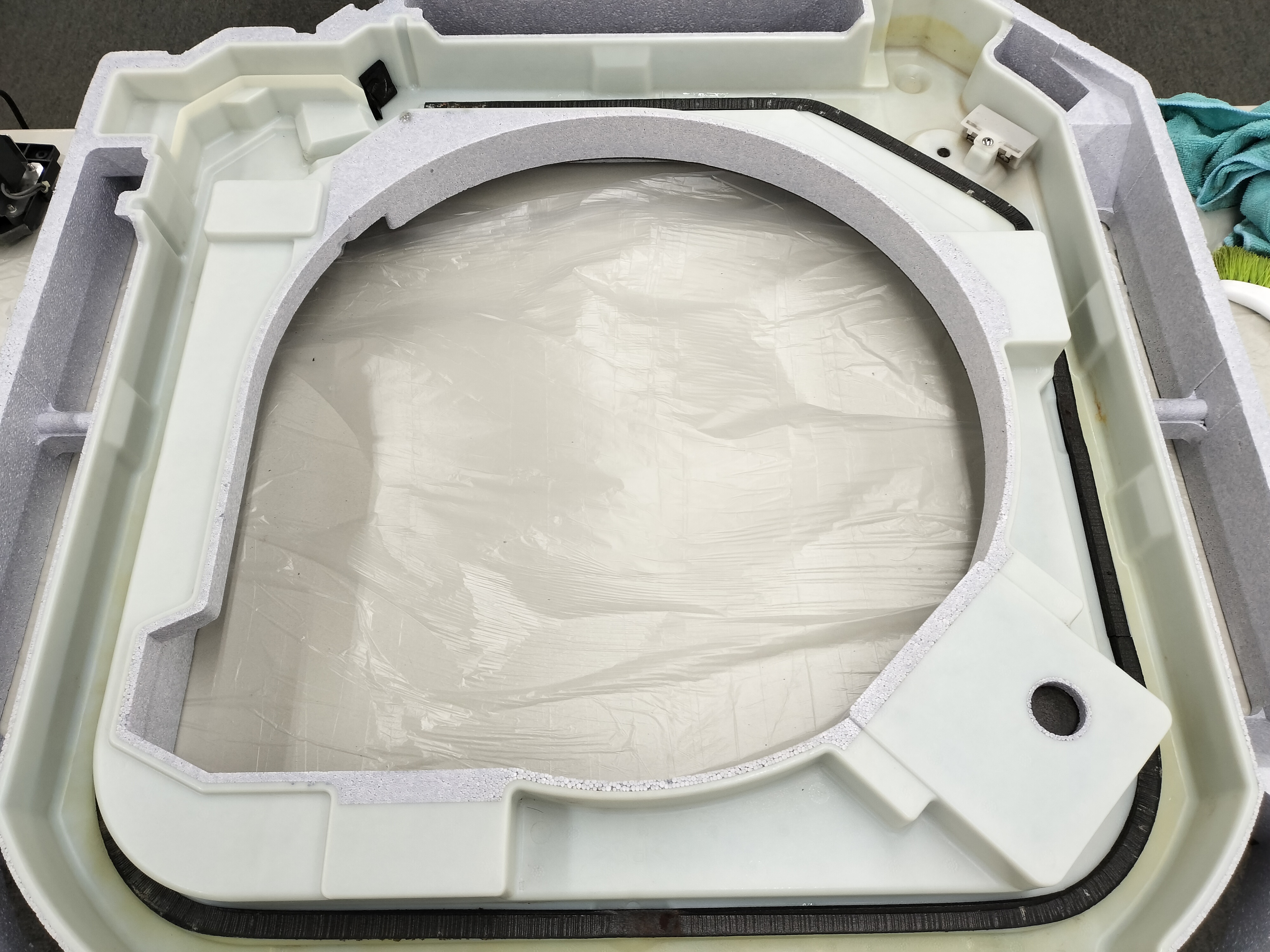 千葉県我孫子市天王台の業務用天井埋め込みエアコンの作業後1